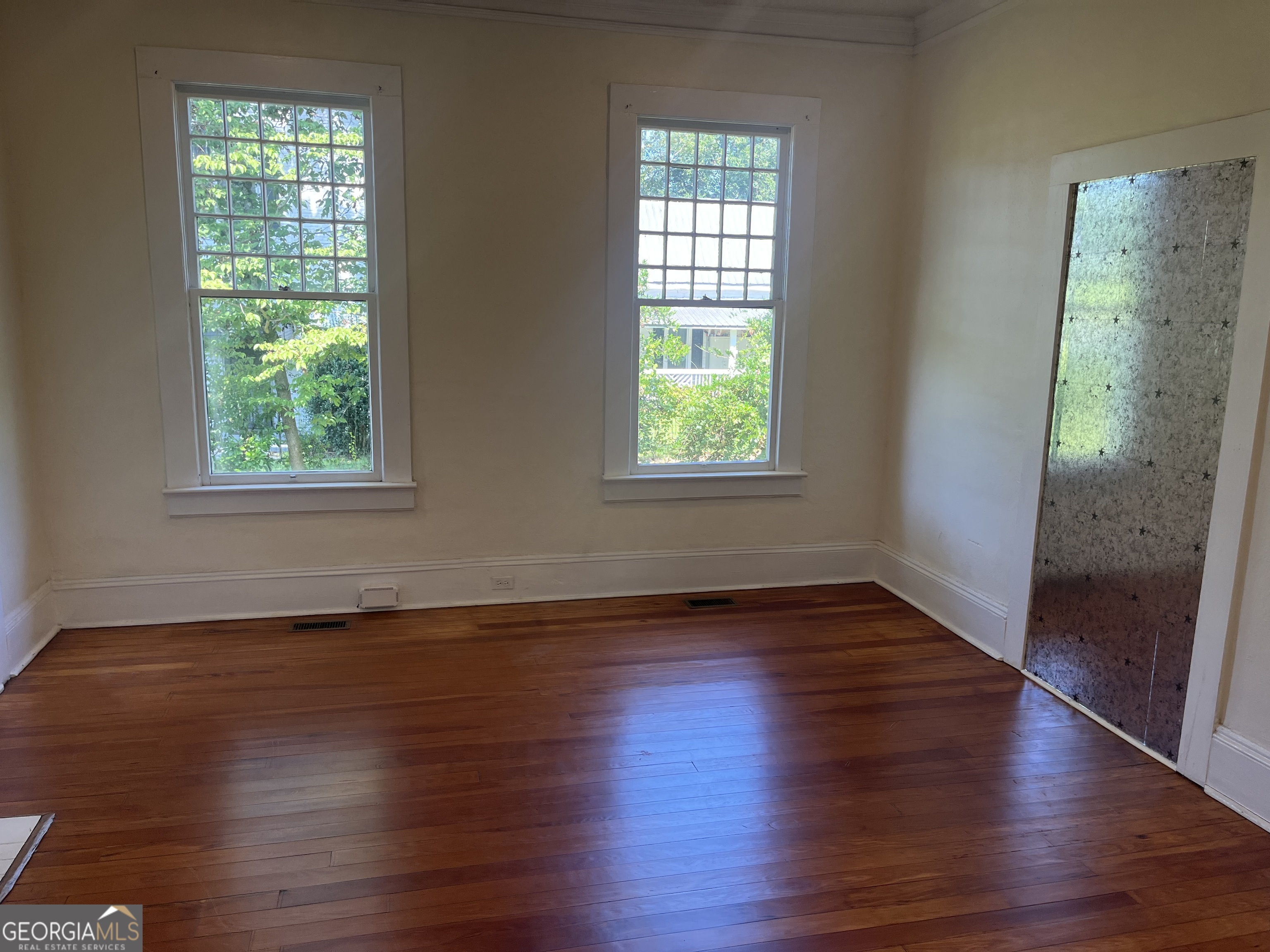 320 W Gordon Street Property Photo 14