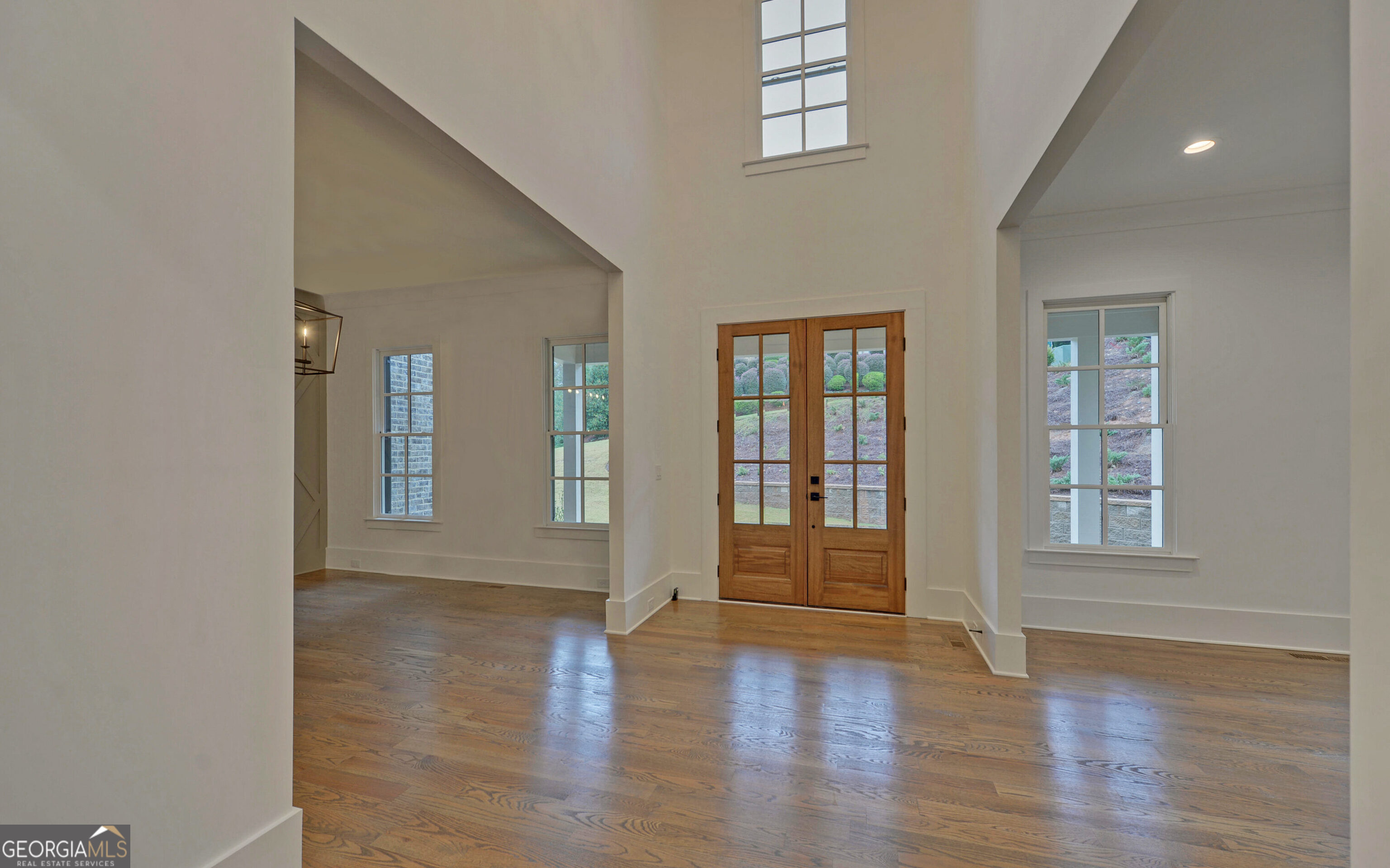 4847 Basingstoke Drive Property Photo 7