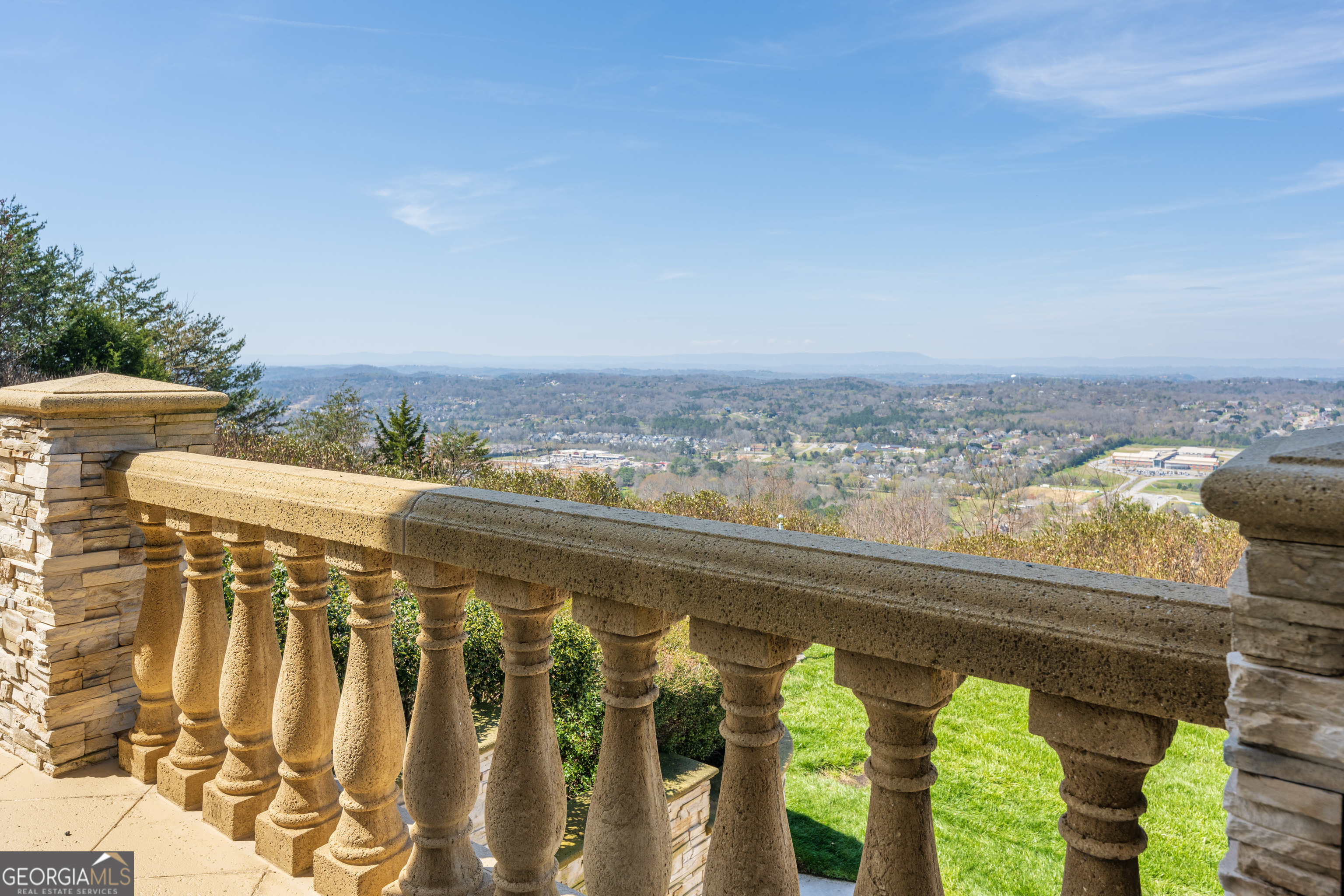 2363 Heavenly View Property Photo 10