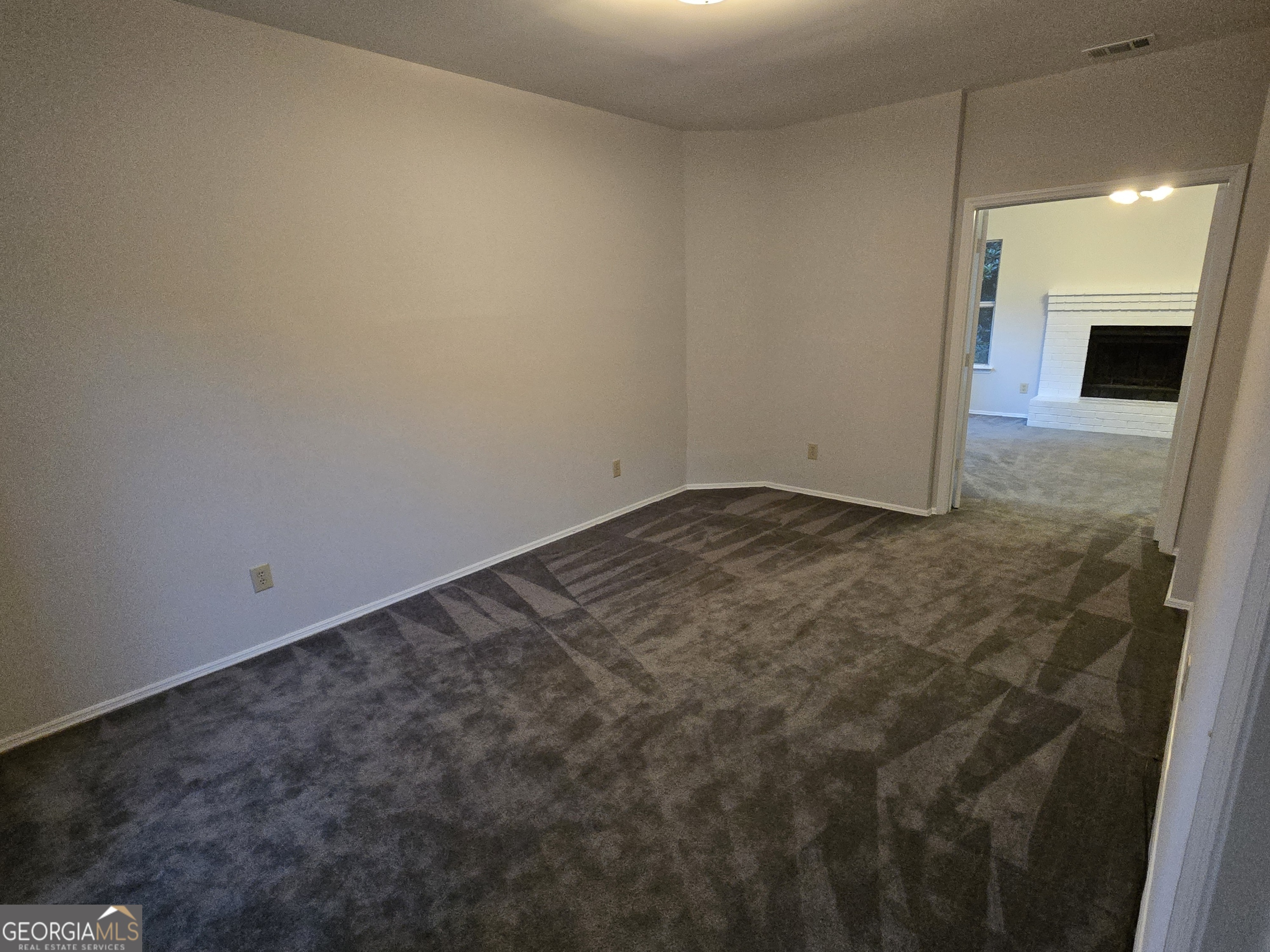 4329 Wesley Way Property Photo 11