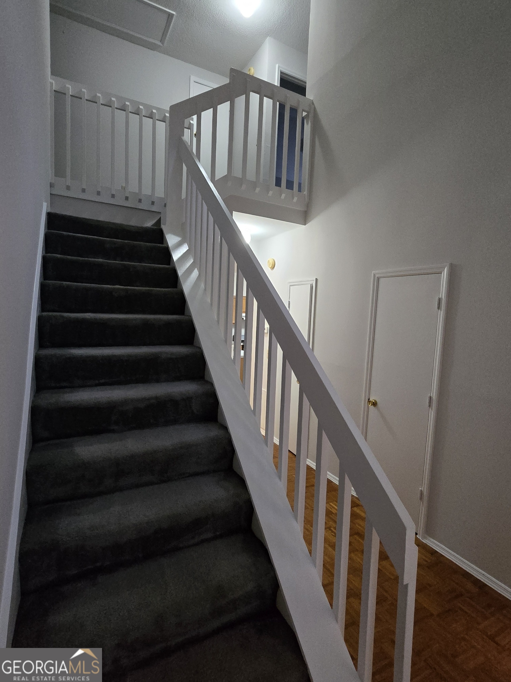 4329 Wesley Way Property Photo 12