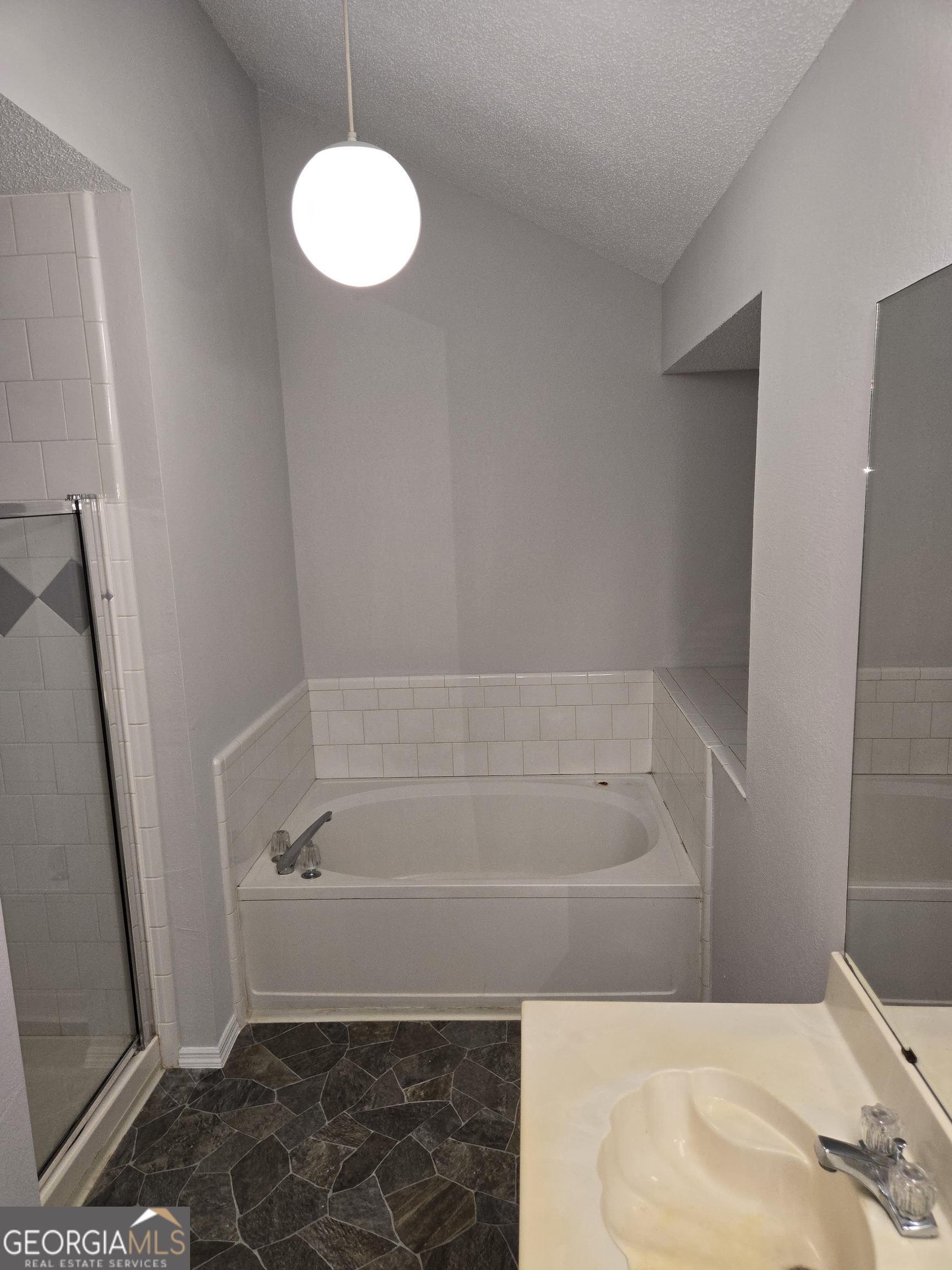 4329 Wesley Way Property Photo 35