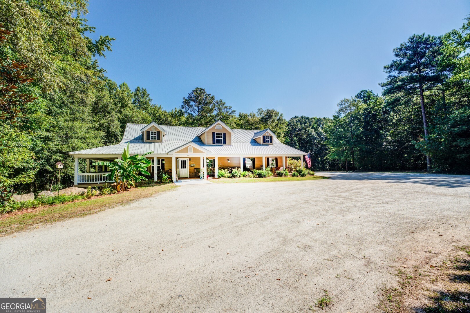 371 Oakland Road Property Photo 4