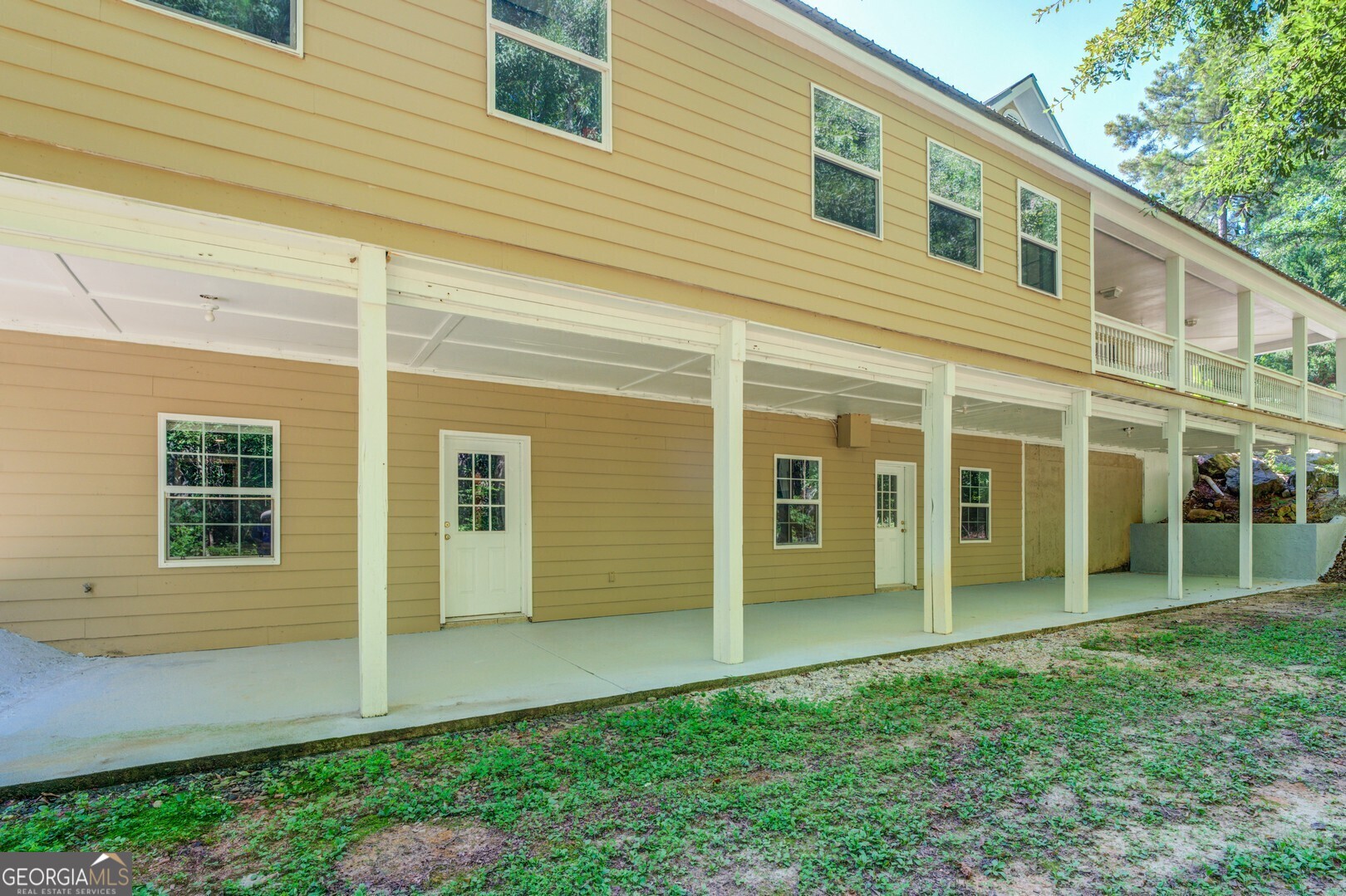 371 Oakland Road Property Photo 13