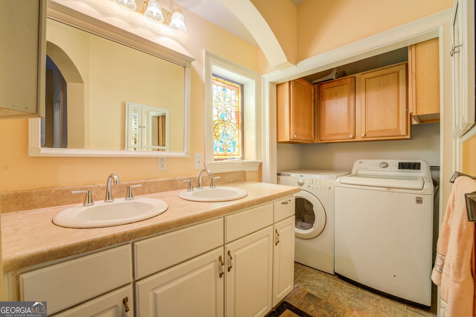 371 Oakland Road Property Photo 36