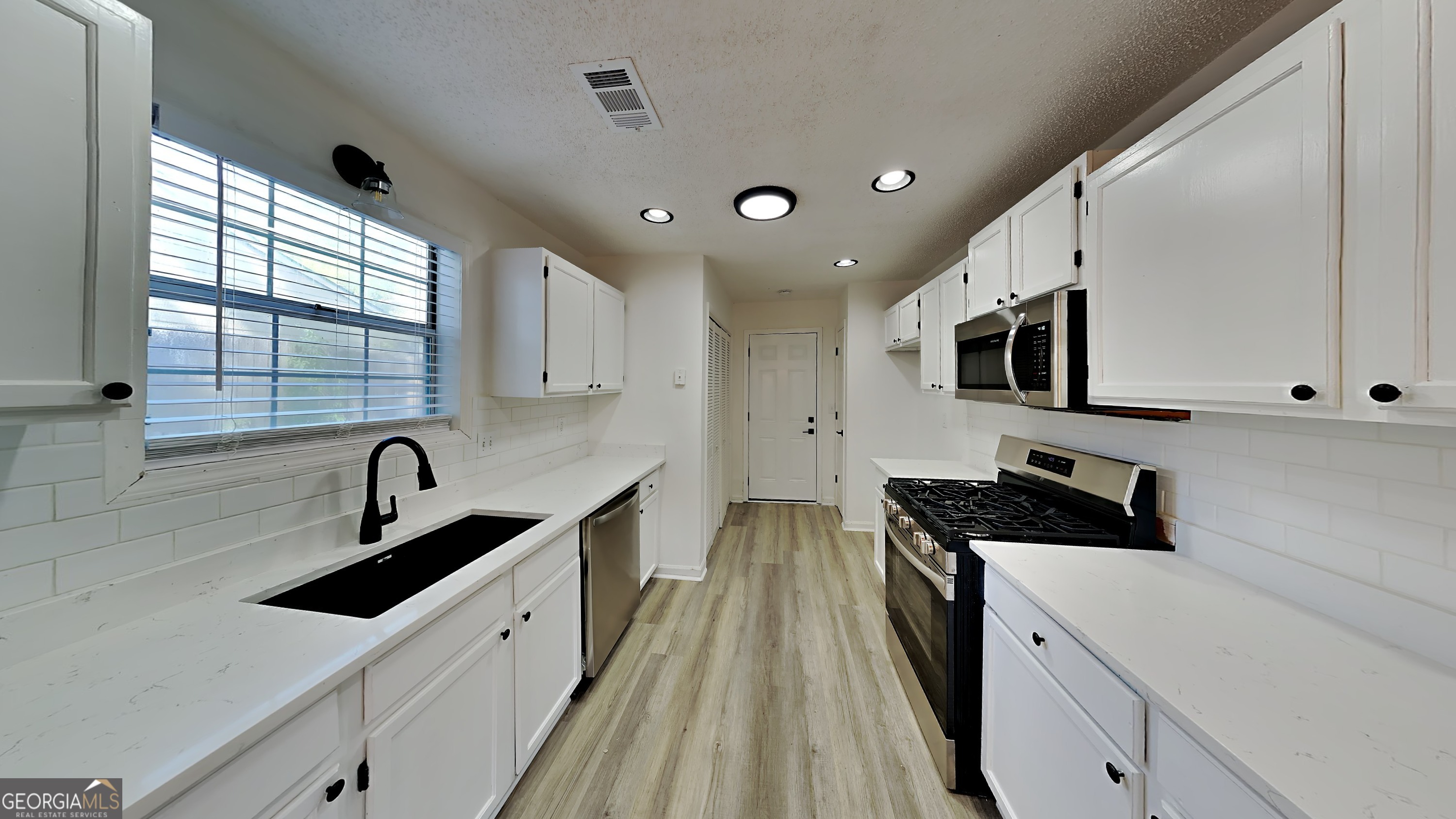 3236 Caley Mill Drive Property Photo 6