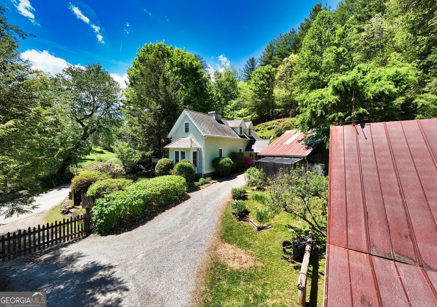 2350 Dial Road Property Photo 5