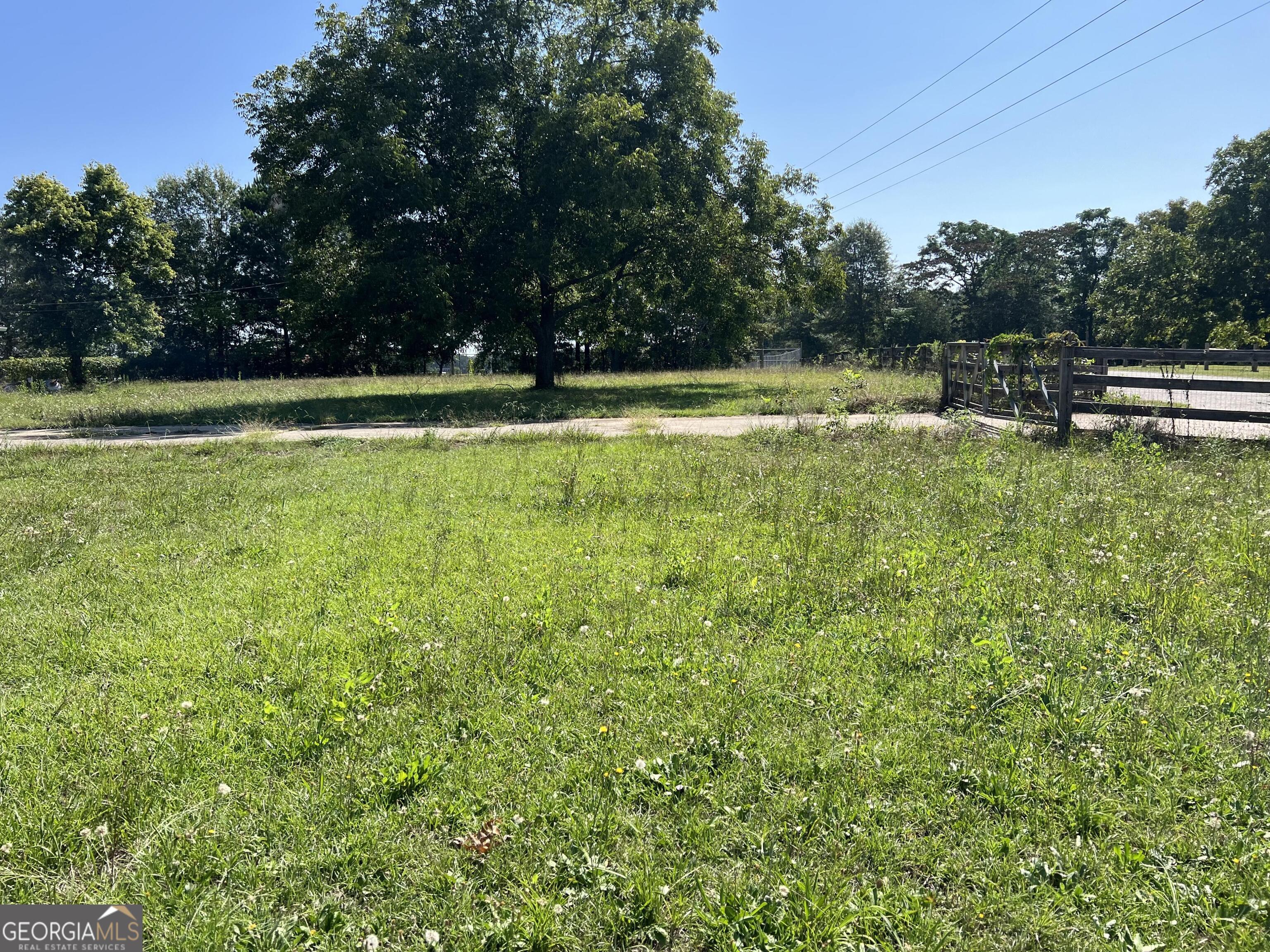 175 Moss Drive Property Photo 7