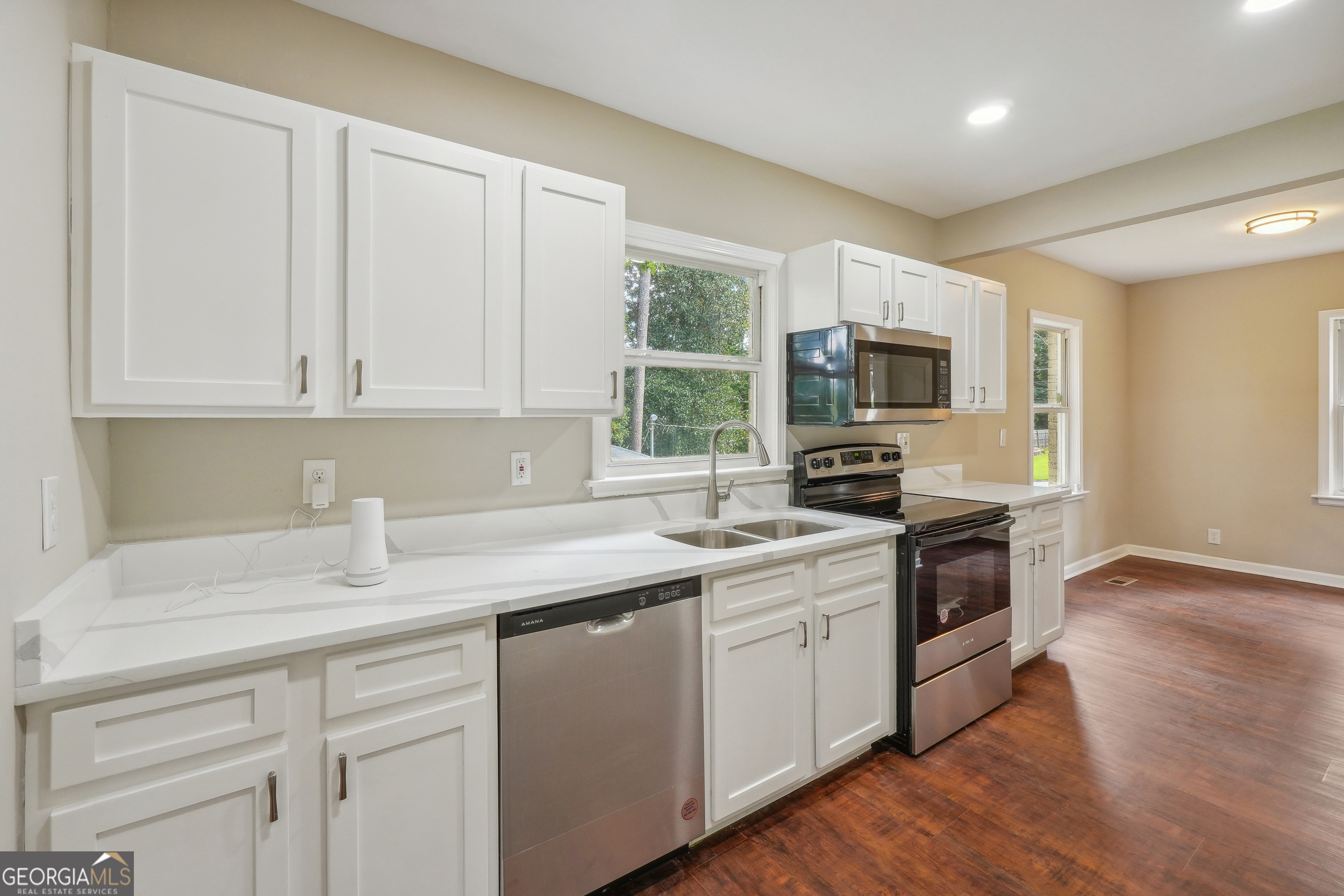 1847 Ridgeland Drive Property Photo 11