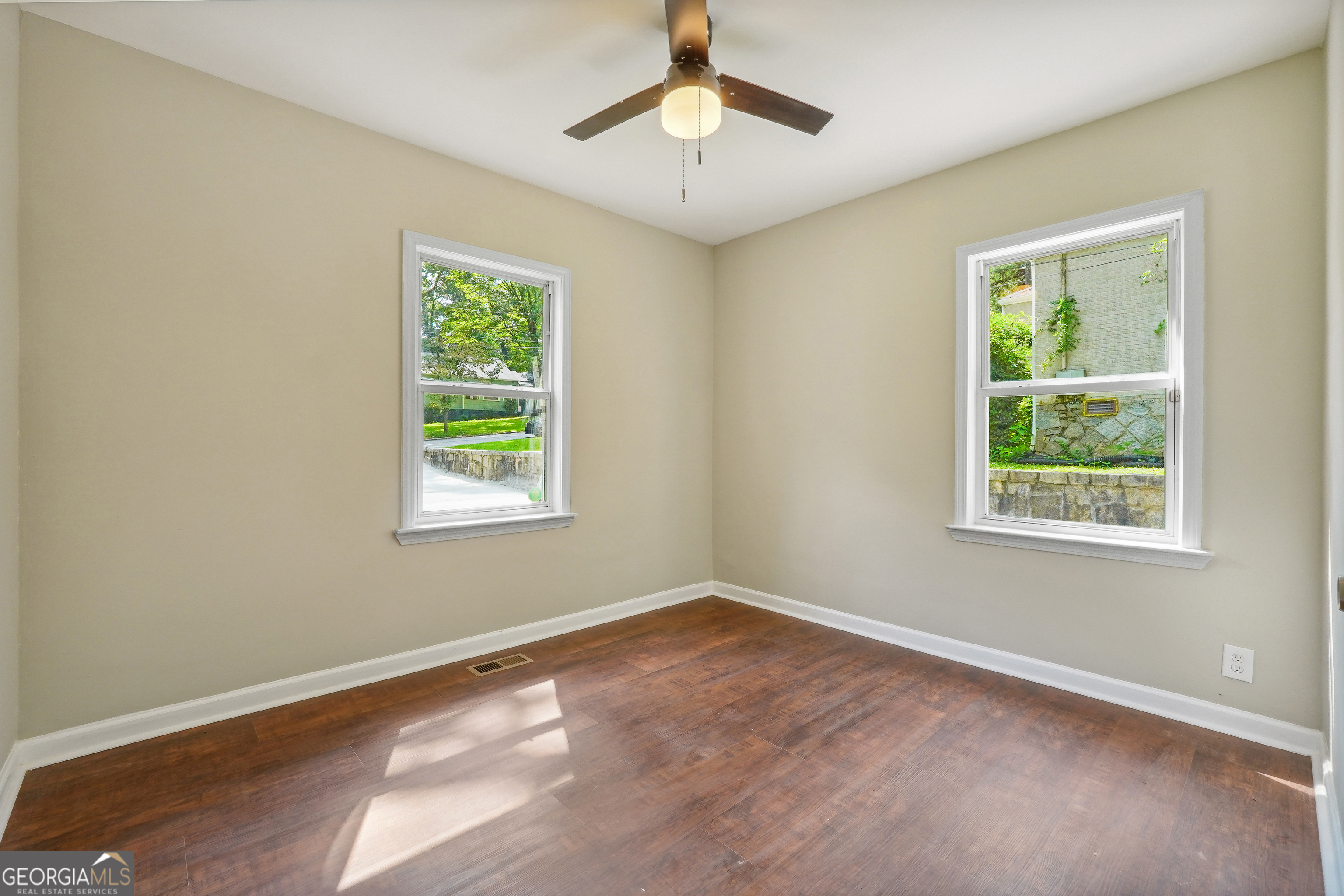 1847 Ridgeland Drive Property Photo 13