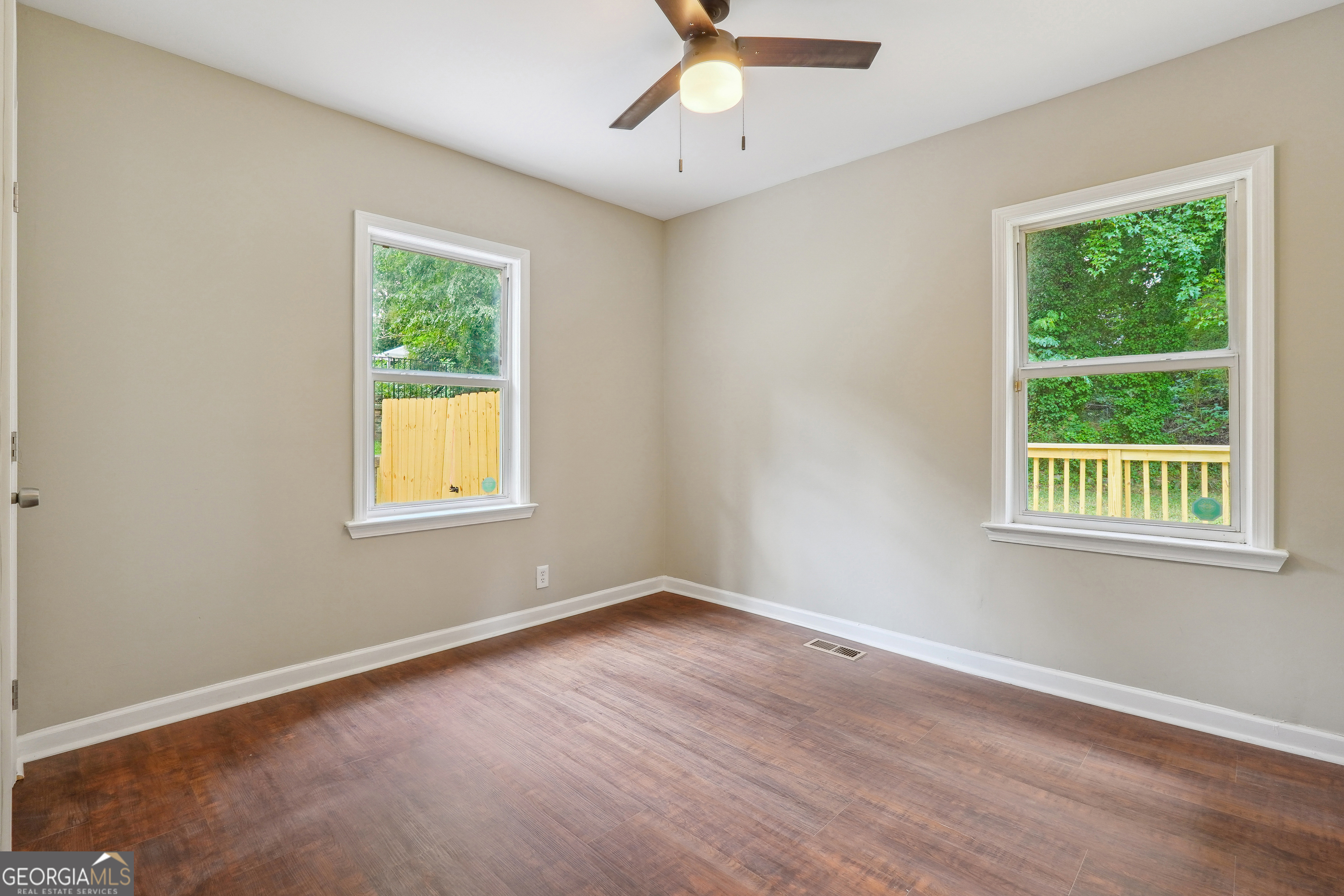 1847 Ridgeland Drive Property Photo 14