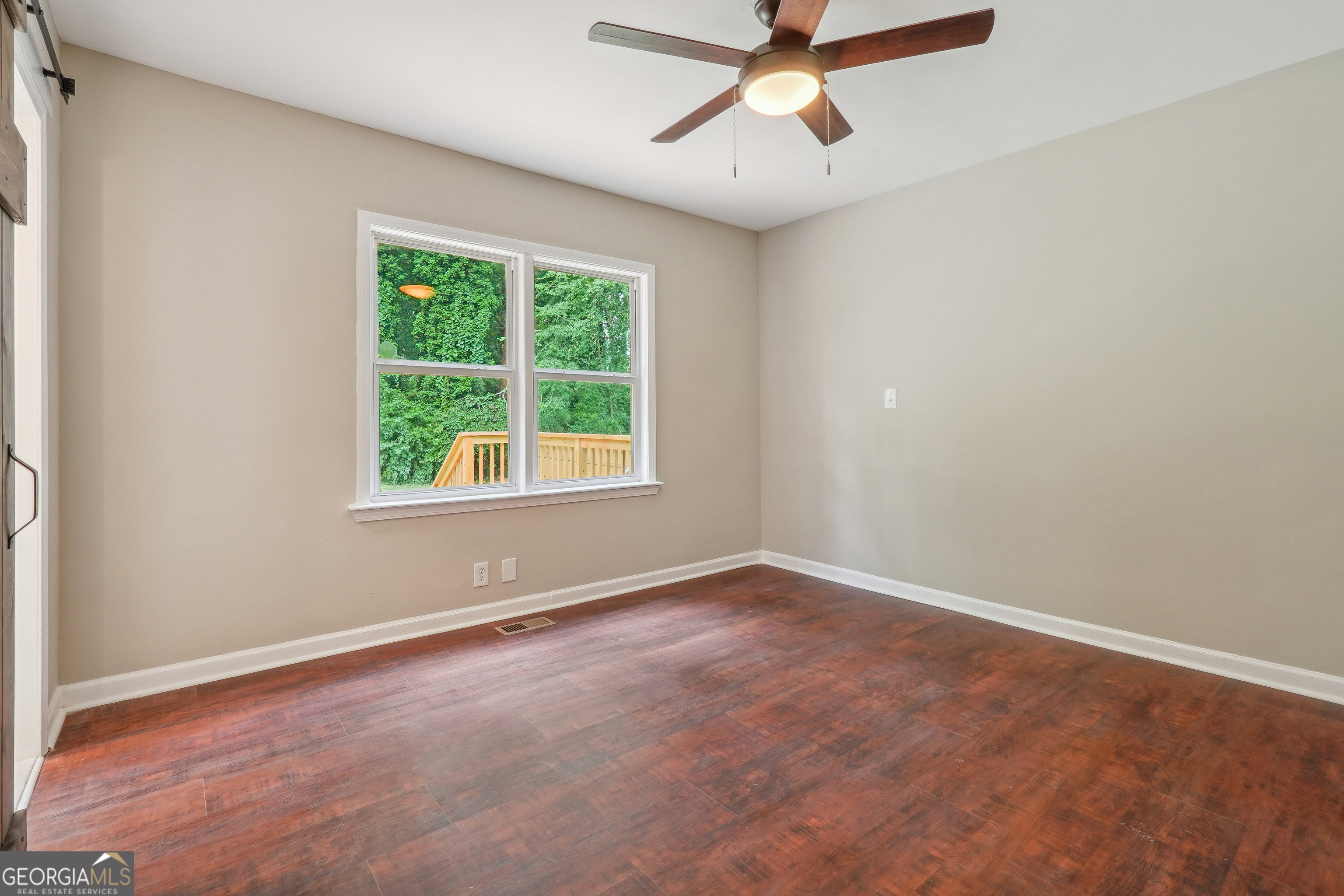 1847 Ridgeland Drive Property Photo 15