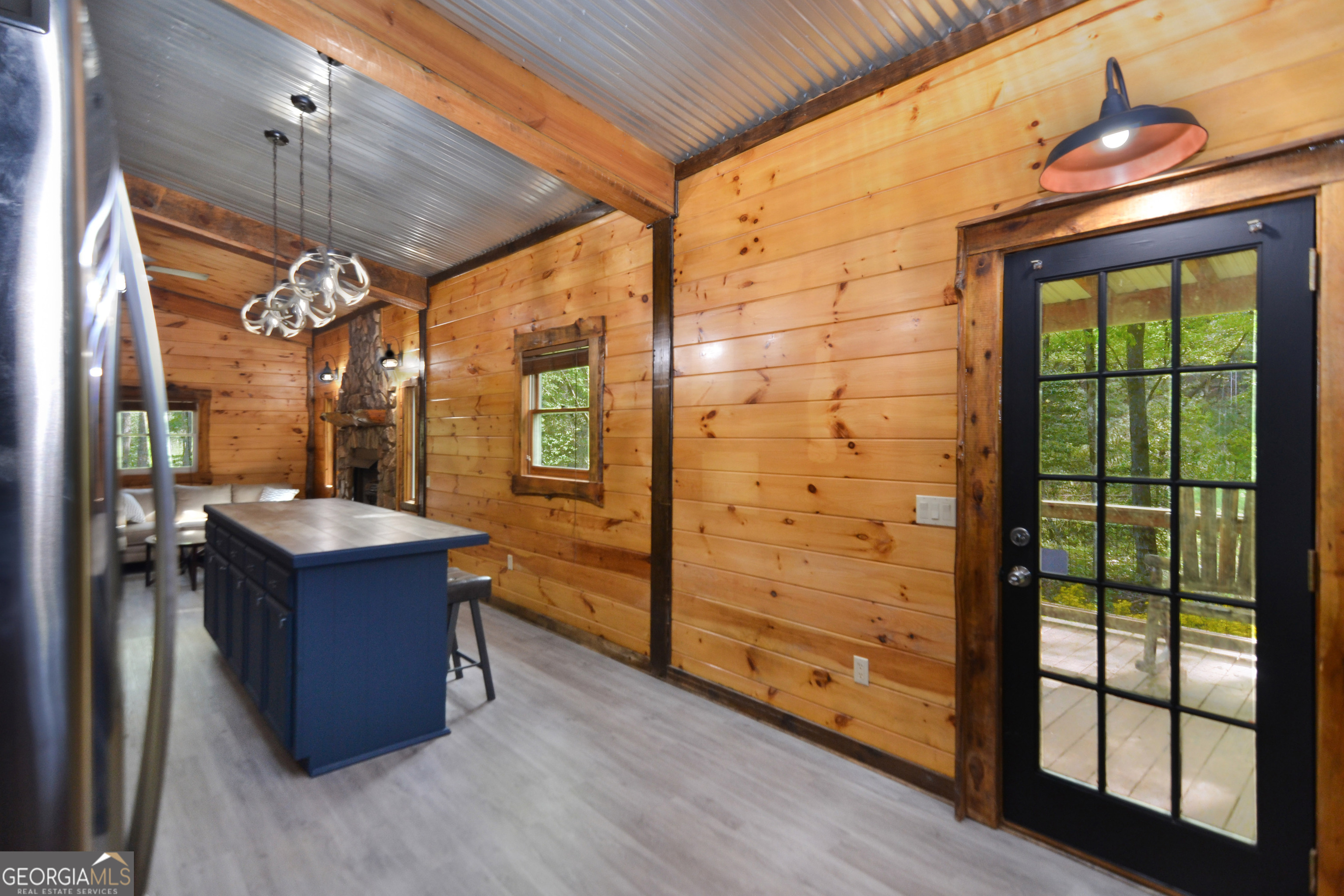 127 Black Ankle Drive Property Photo 8