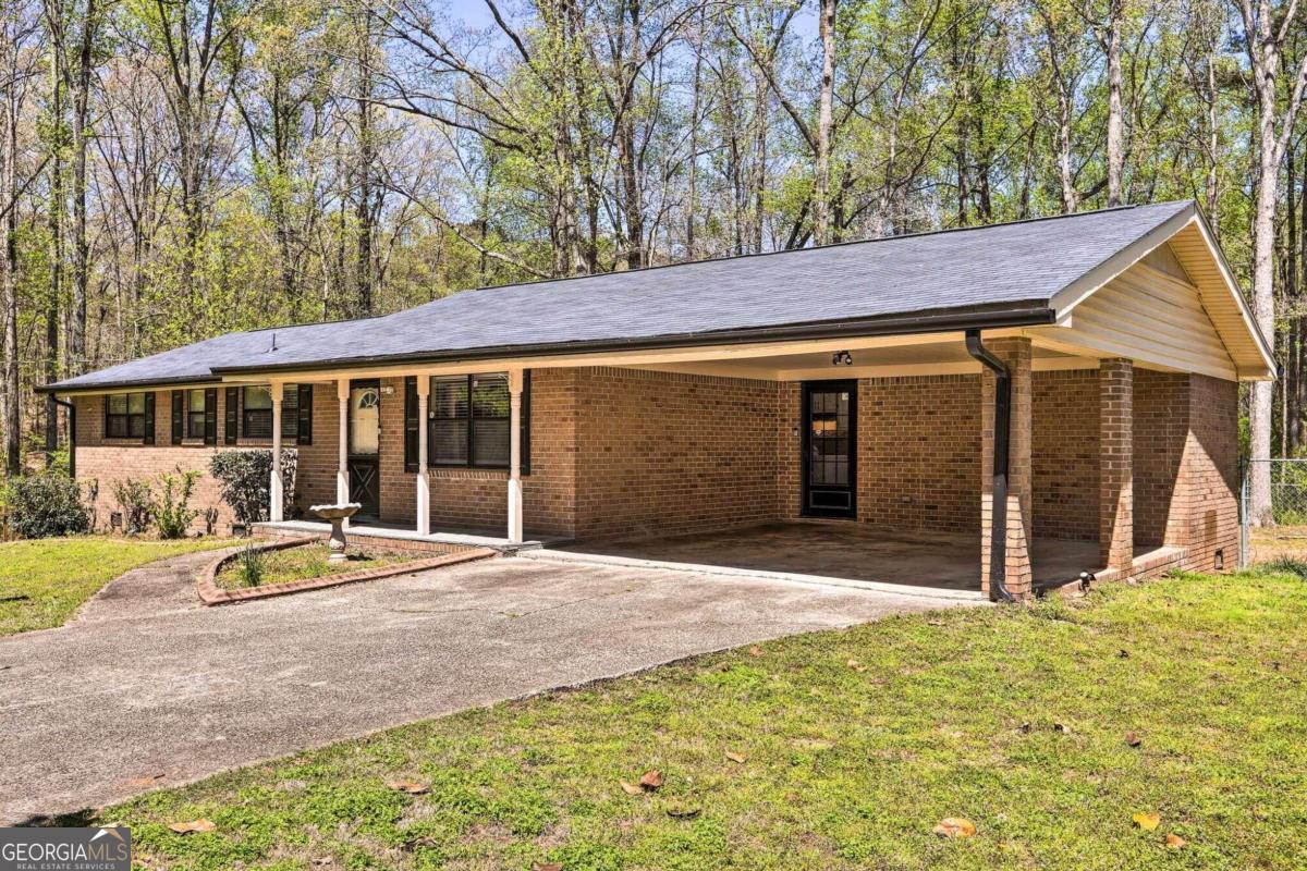 6207 Moss Drive Property Photo 2