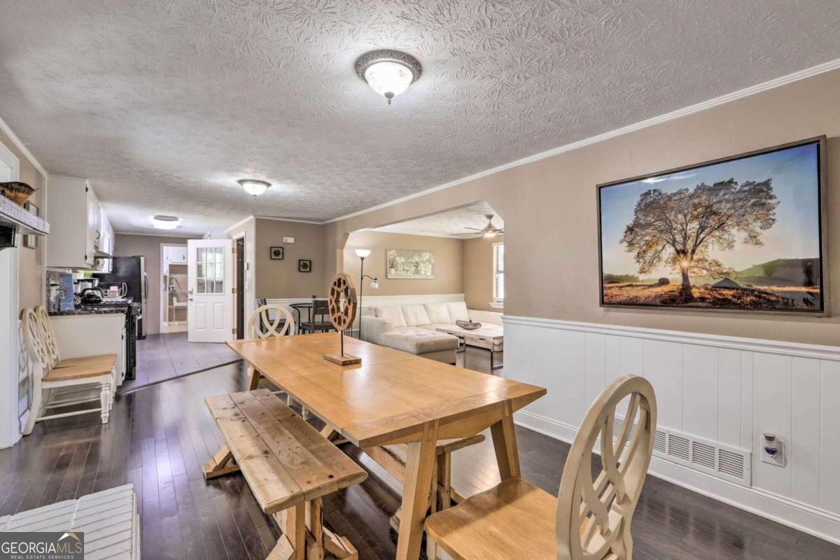 6207 Moss Drive Property Photo 9