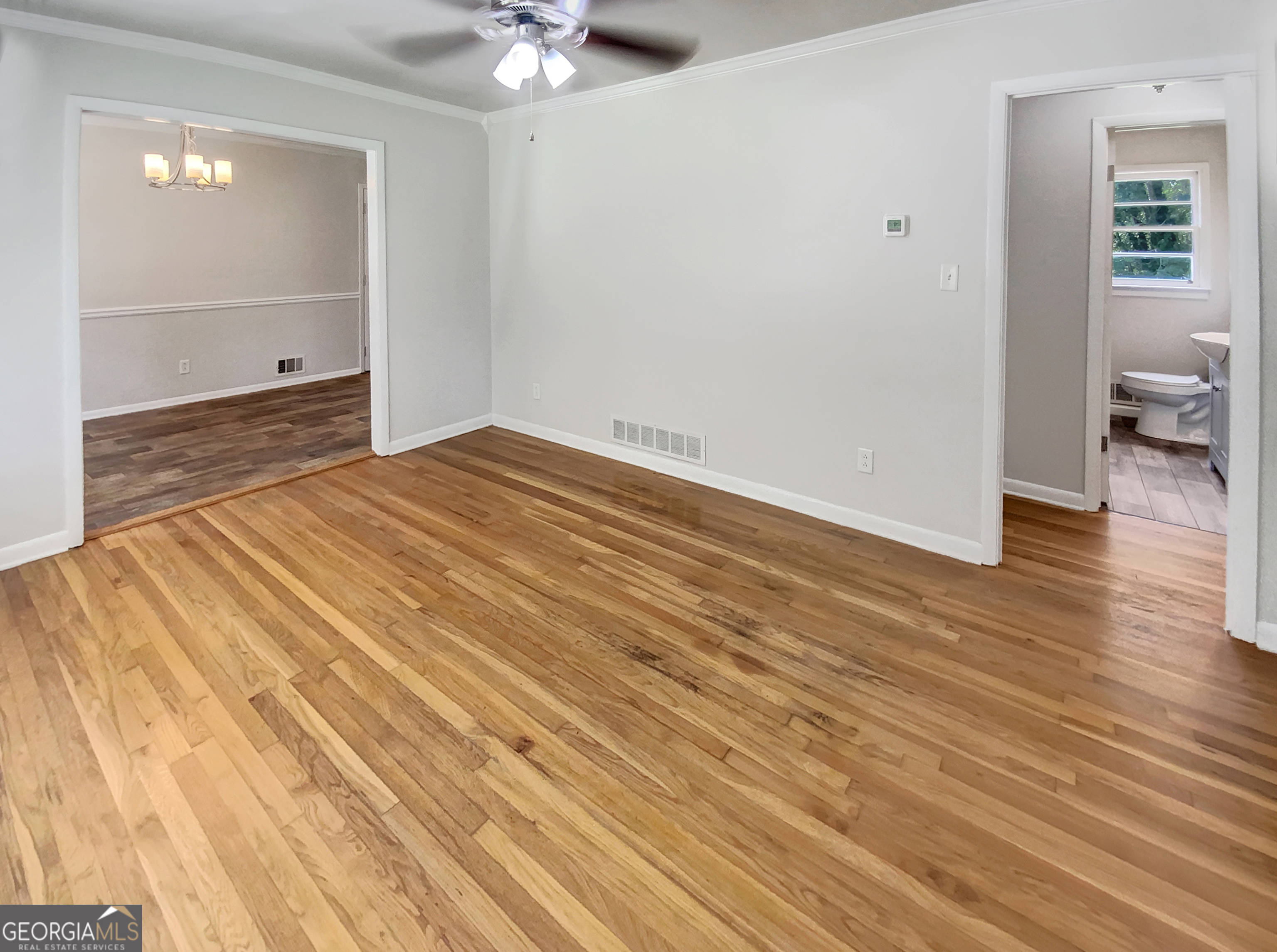 5084 Valley Lake Road Property Photo 3