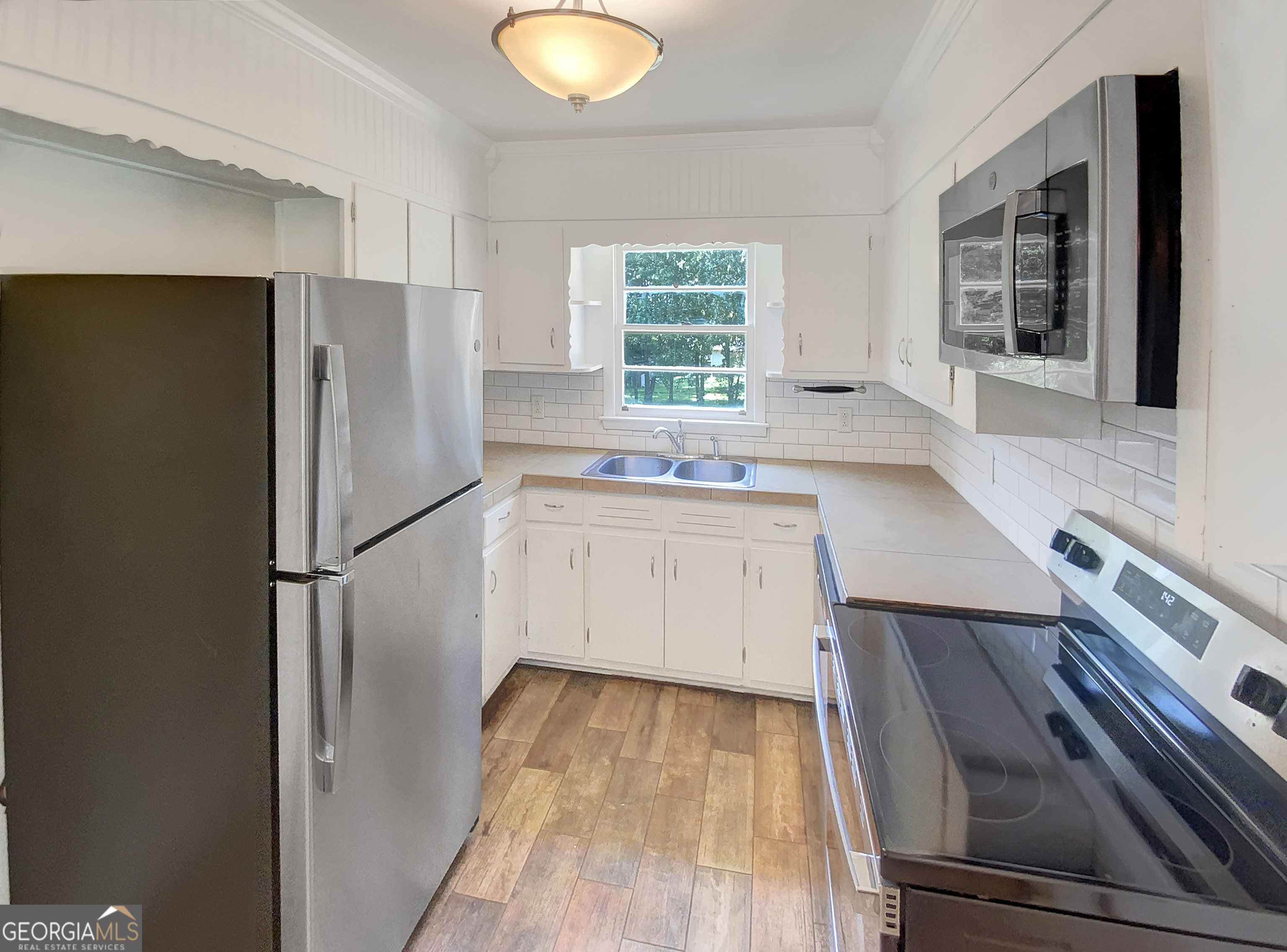 5084 Valley Lake Road Property Photo 6
