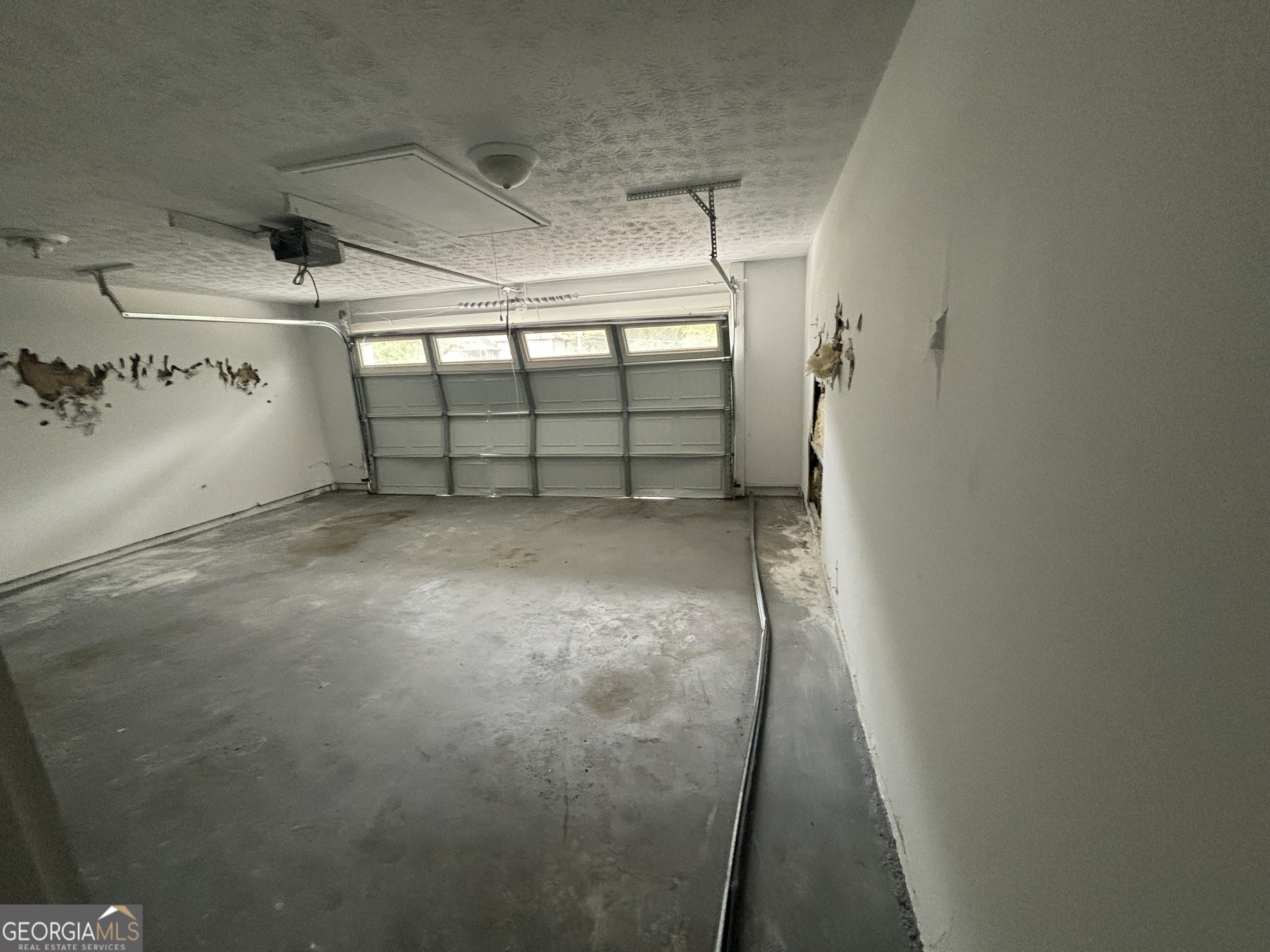 2252 Margaret Court Property Photo 8