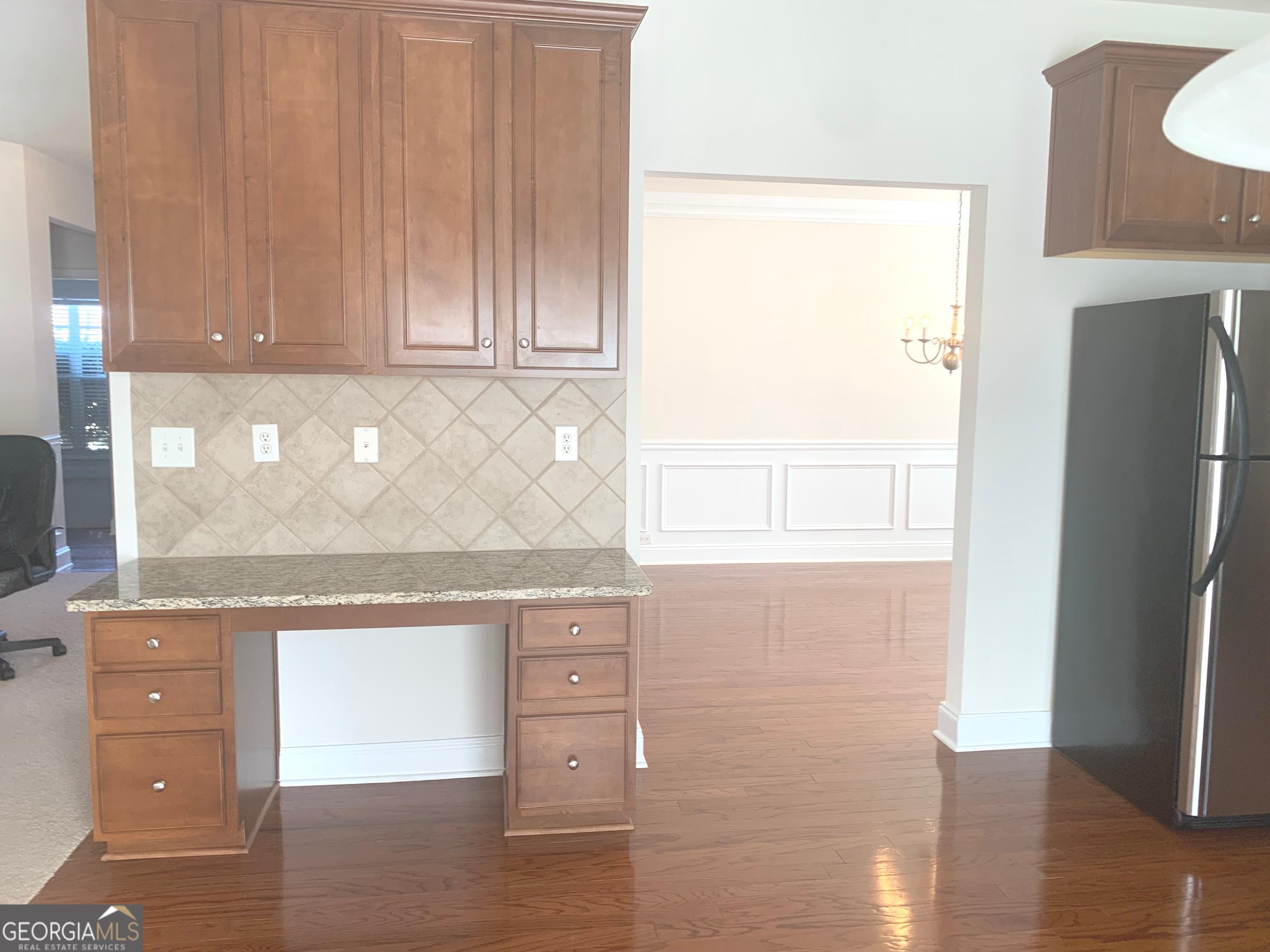 2118 Water Mill Court Property Photo 9