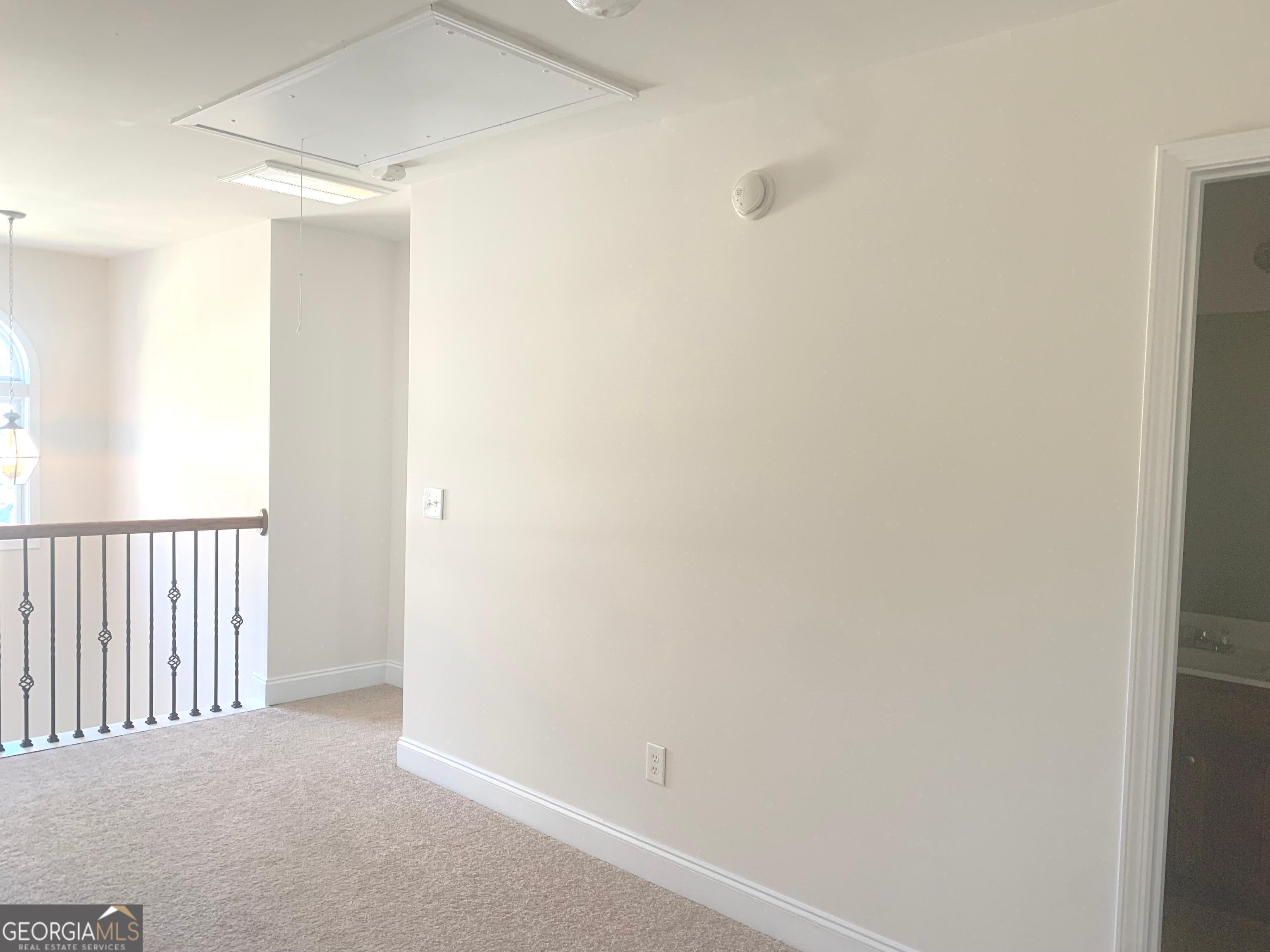 2118 Water Mill Court Property Photo 34