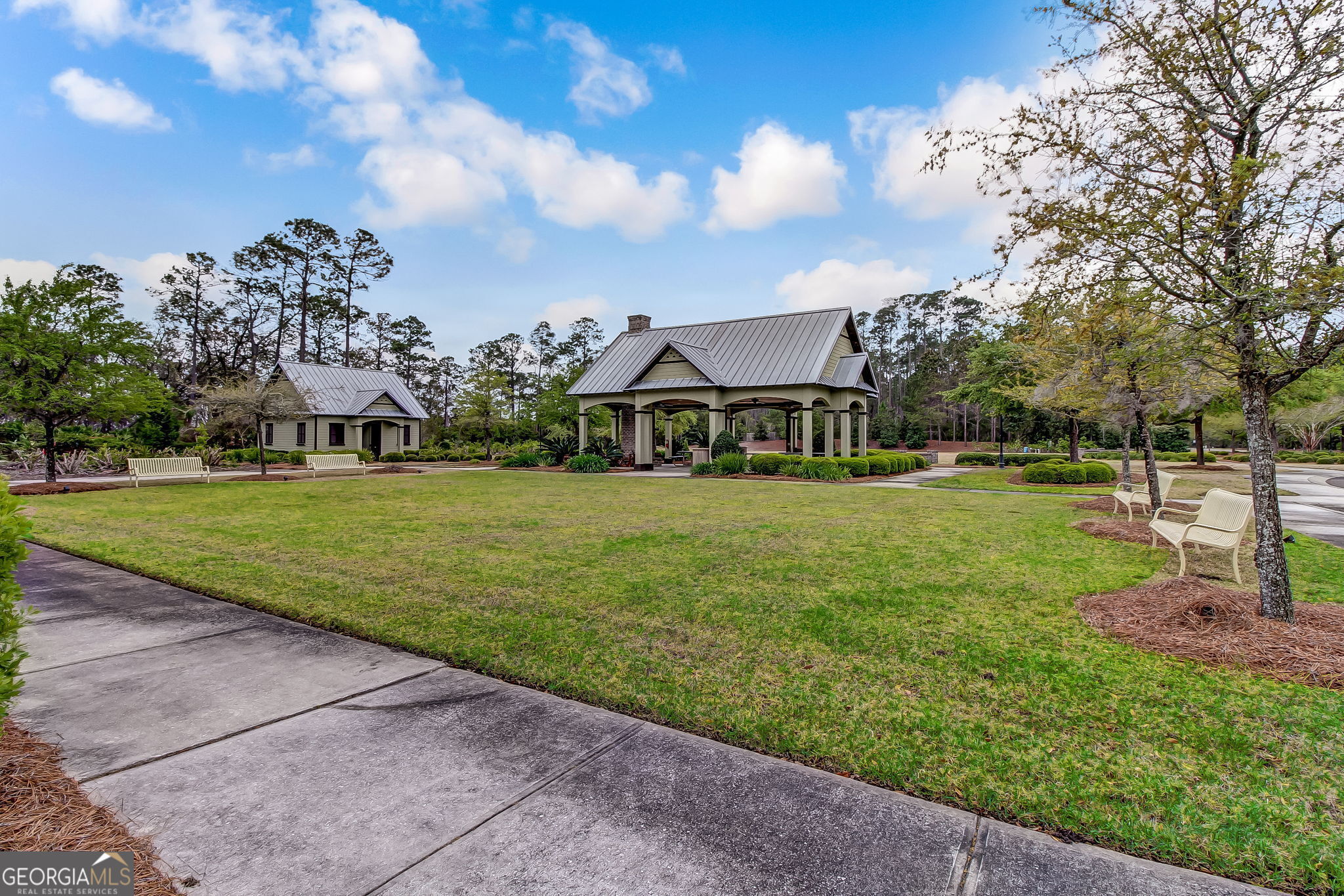 112 Billfish Lane Property Photo 4