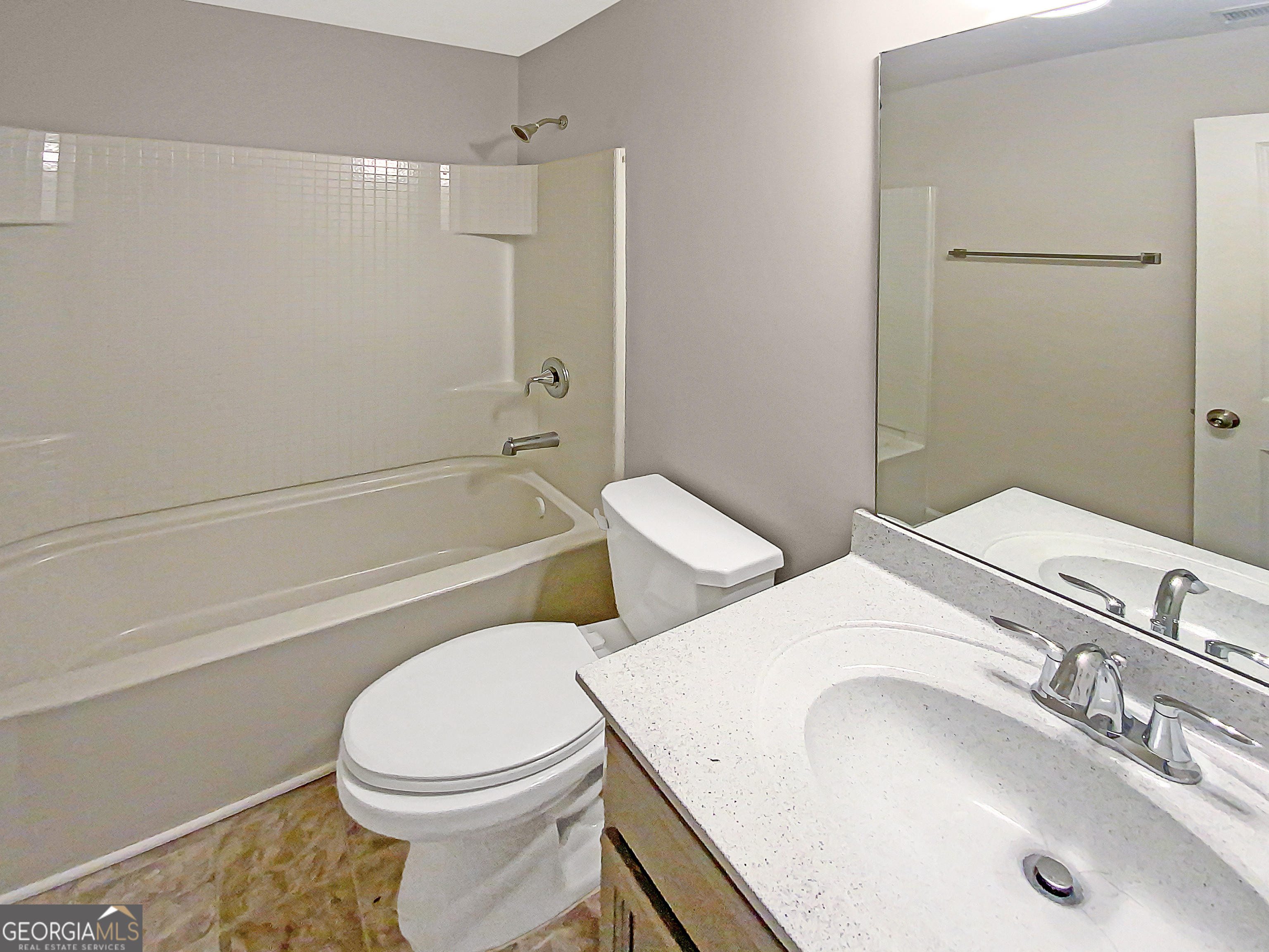 3612 Moon Crest Drive Property Photo 16