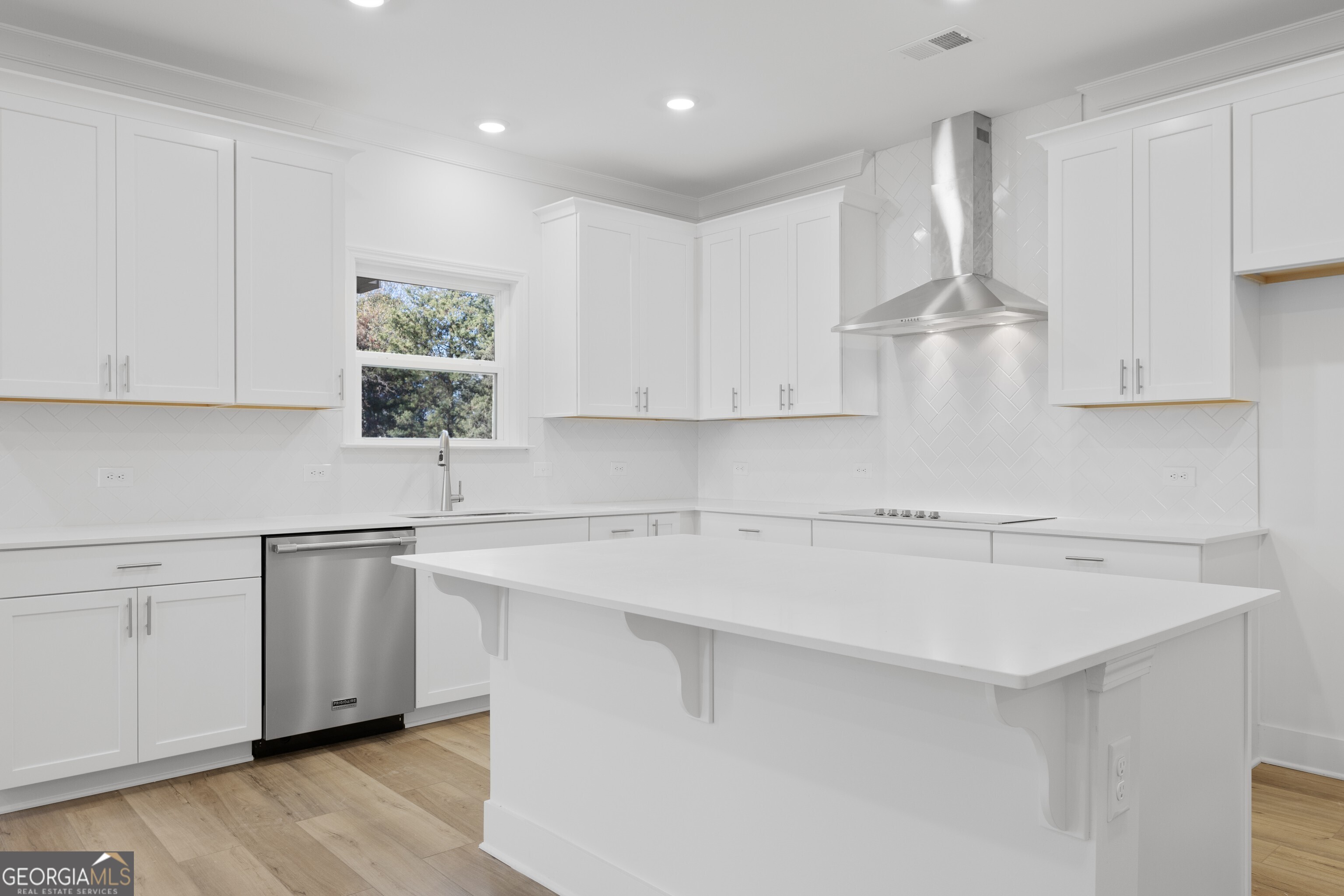 1501 Longleaf Court Property Photo 12