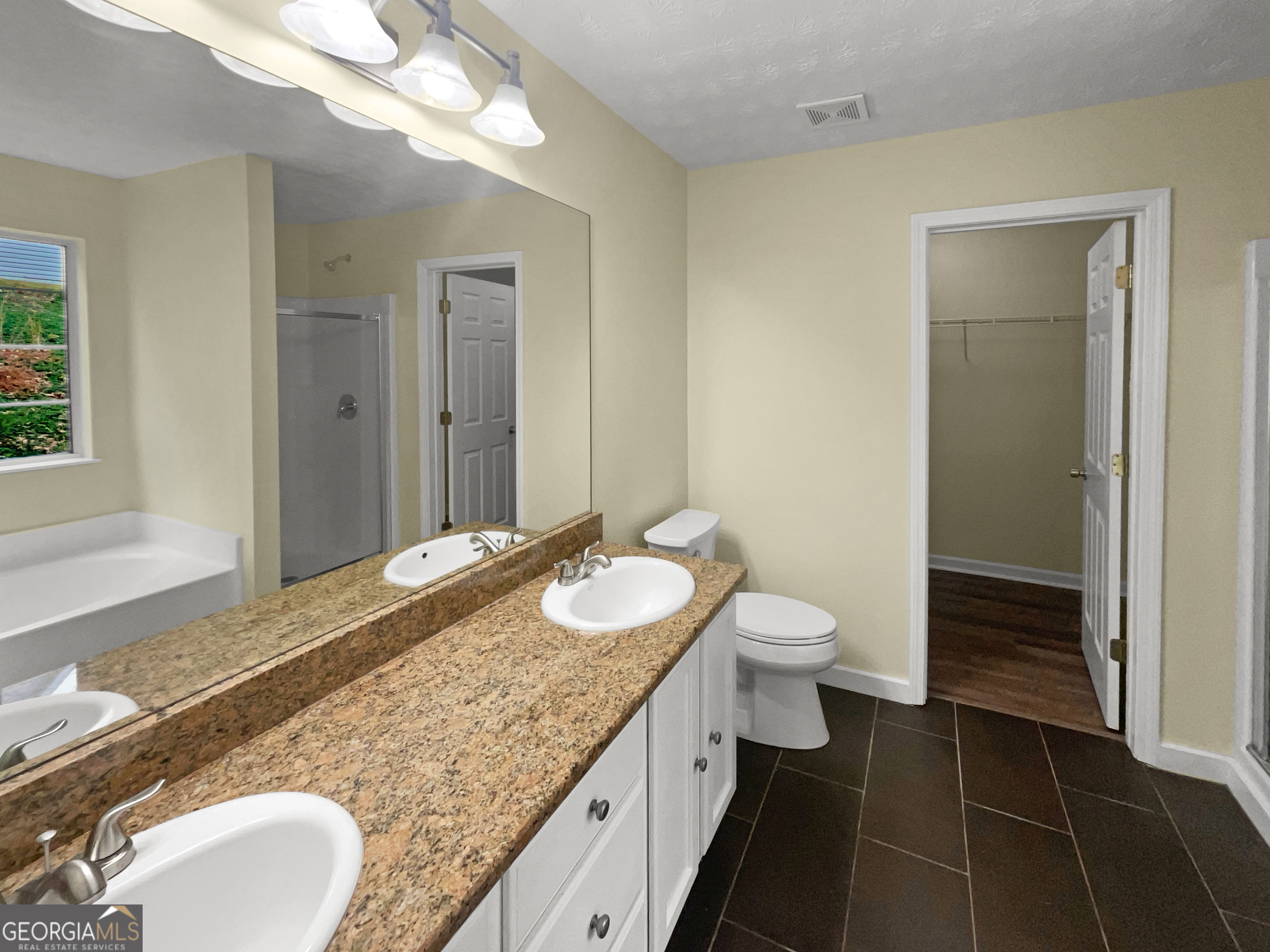 748 Baskins Circle Property Photo 7