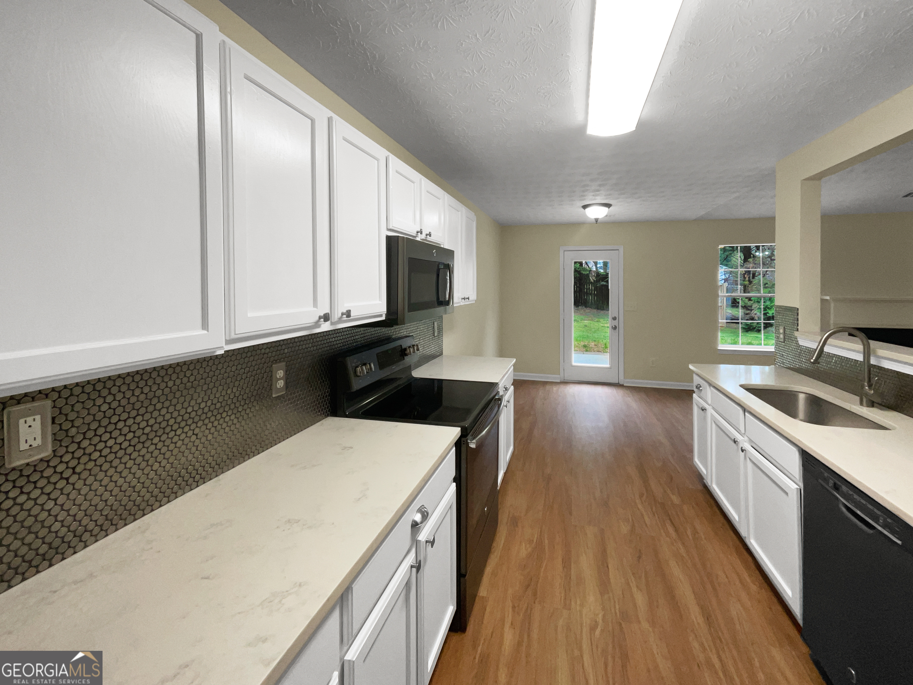 748 Baskins Circle Property Photo 12