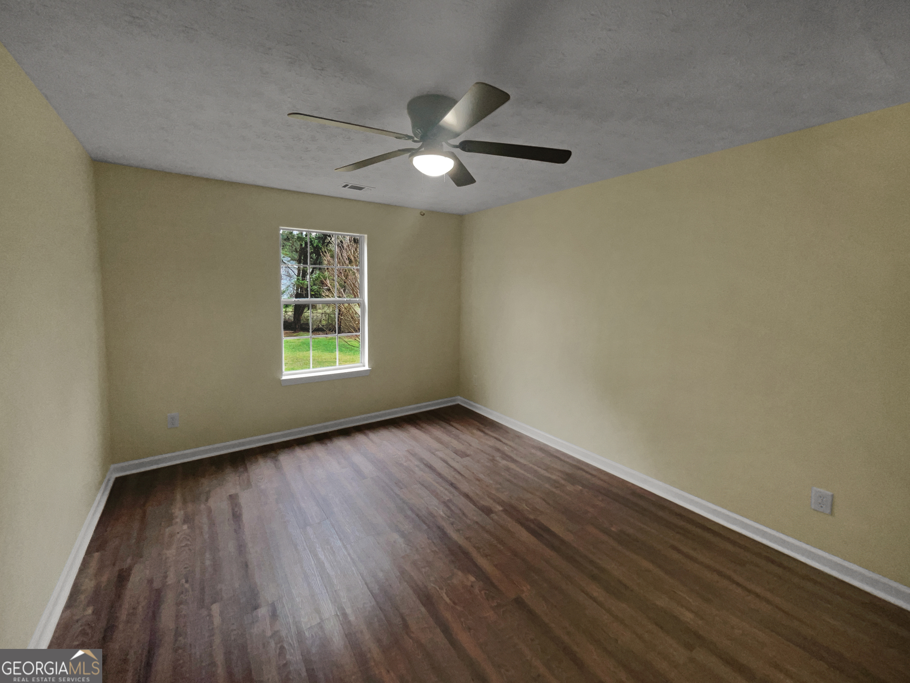 748 Baskins Circle Property Photo 16