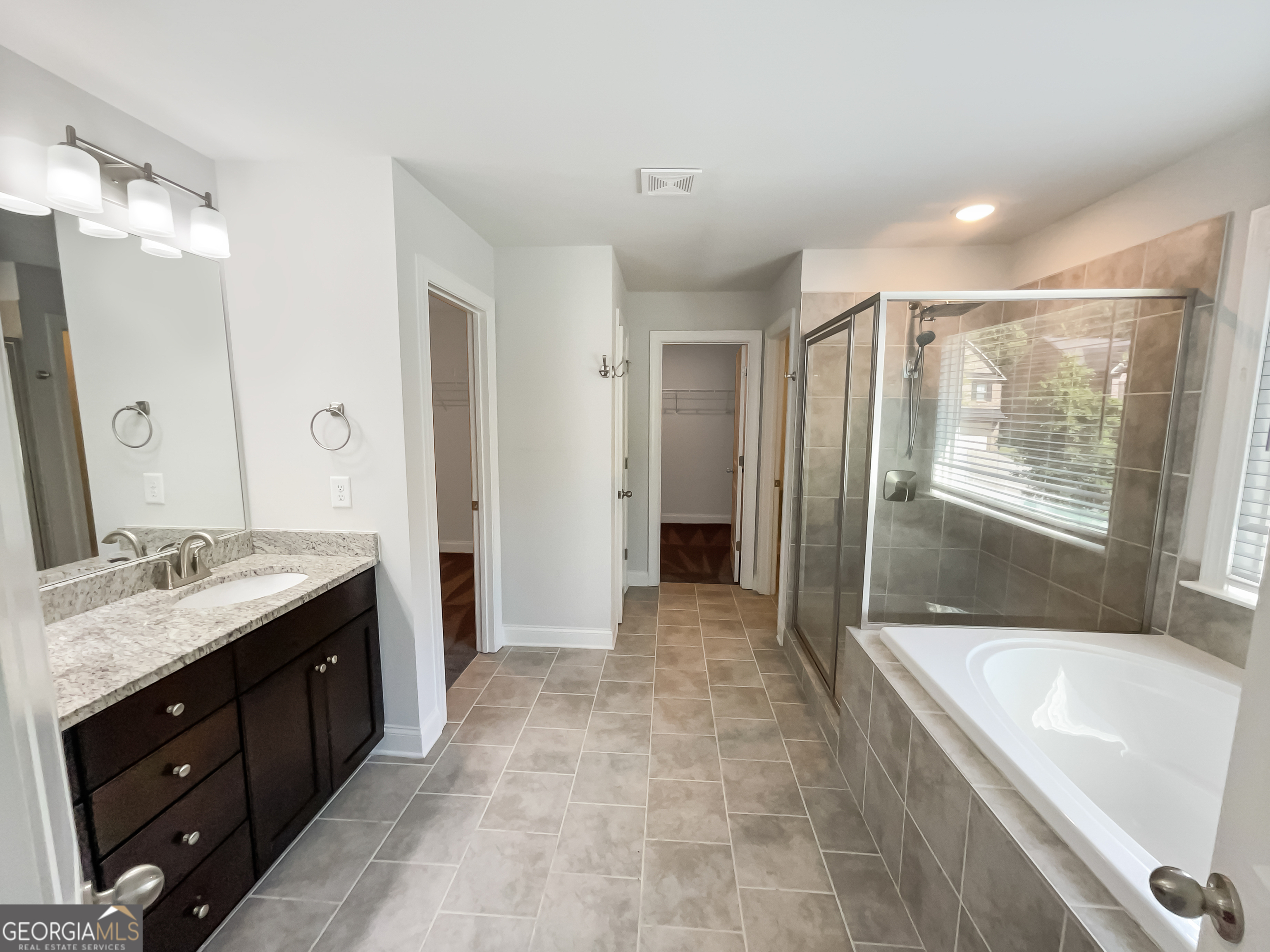 3650 Lindsy Brooke Court Property Photo 5