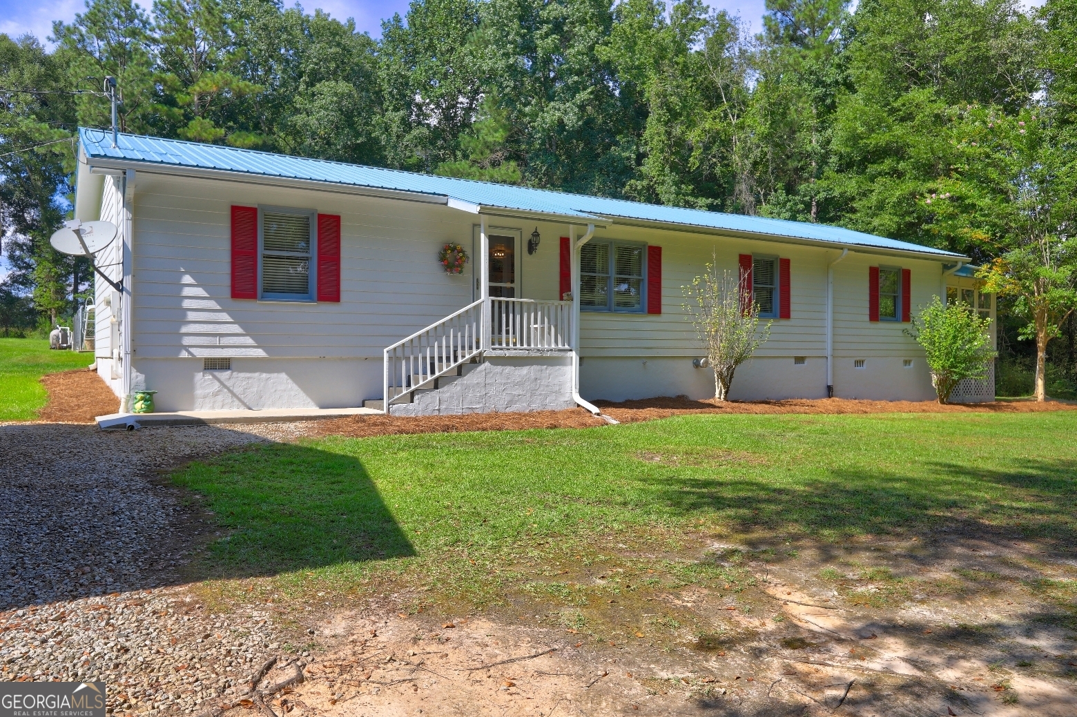 218 City Pond Road Property Photo 1