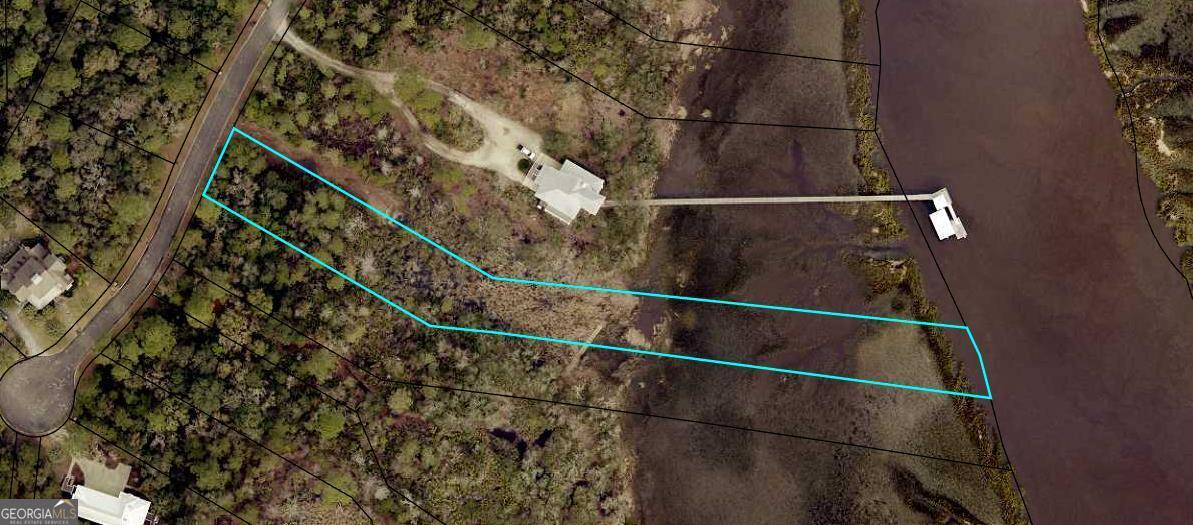 211 Overlook Lane