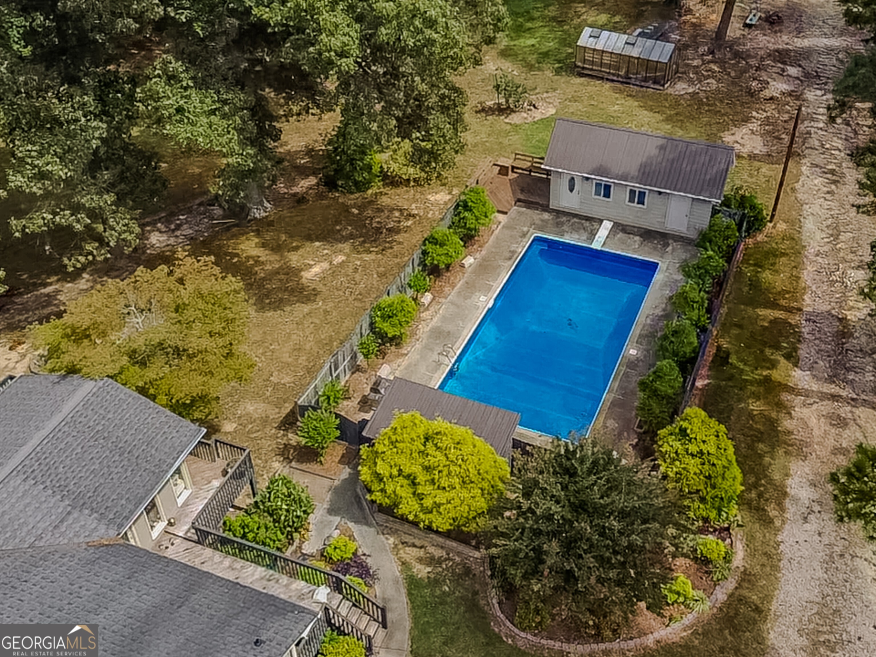 1152 Harbins Road Property Photo 33