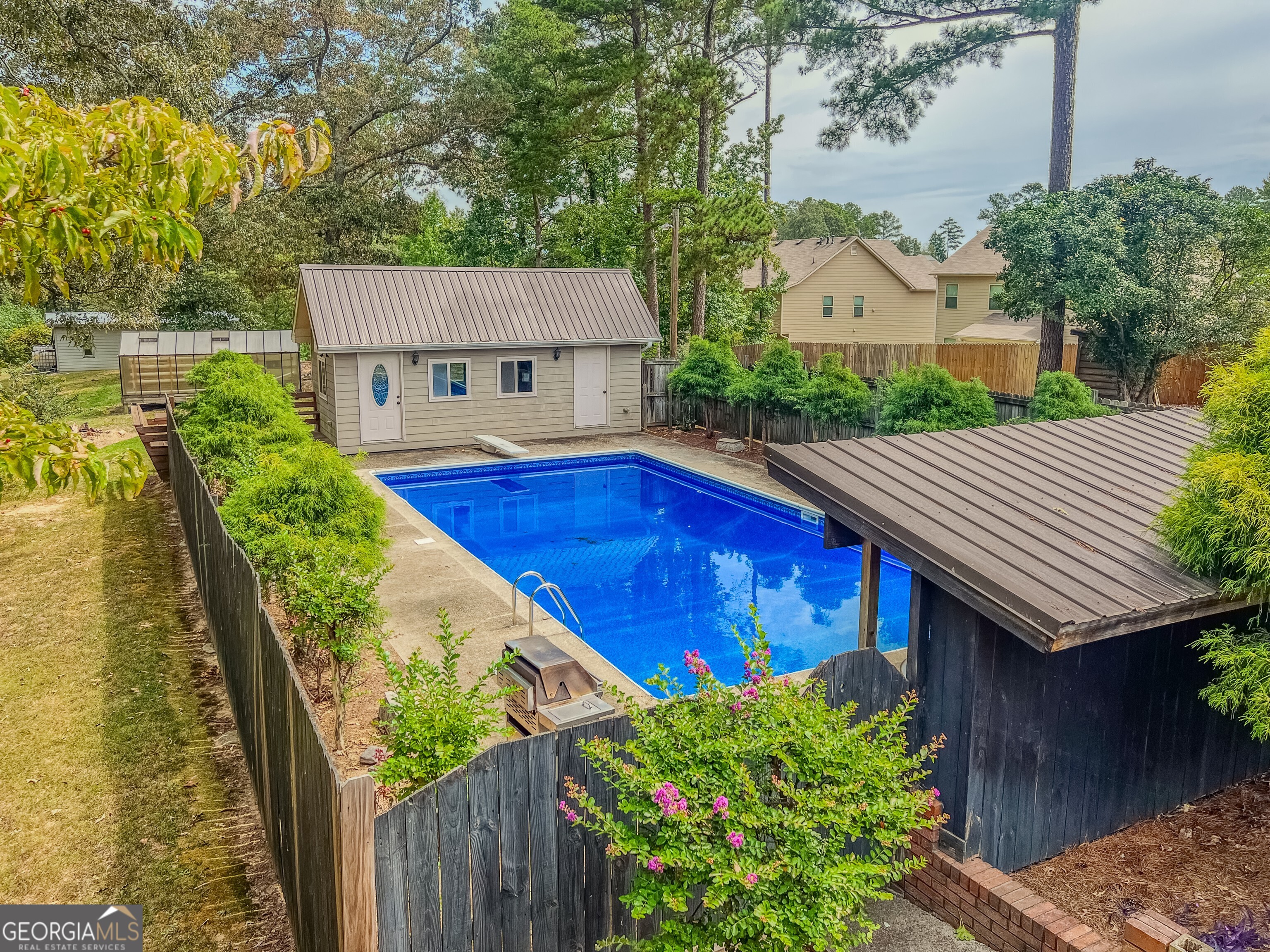 1152 Harbins Road Property Photo 40