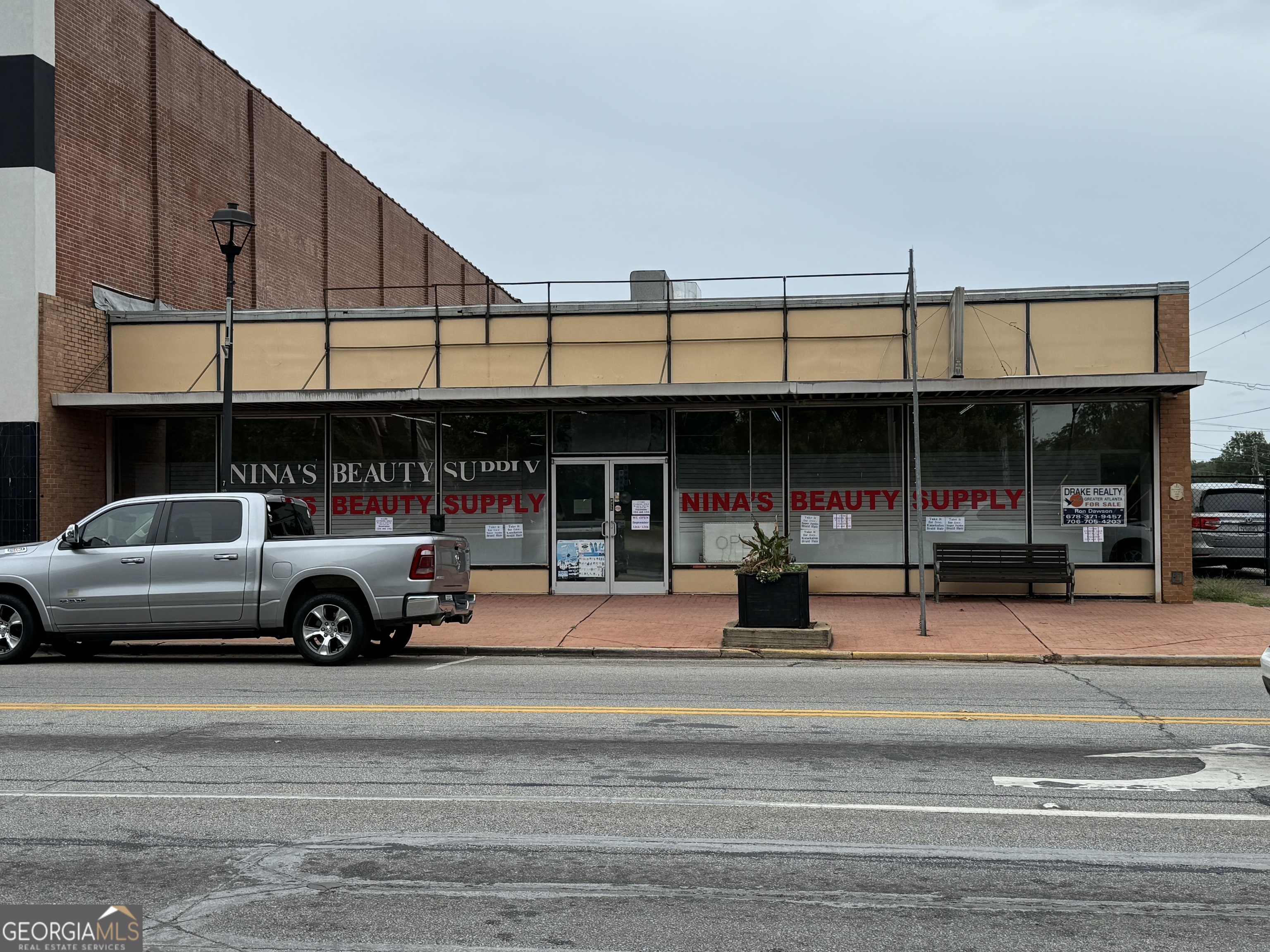 125 S Jefferson Avenue Property Photo 2