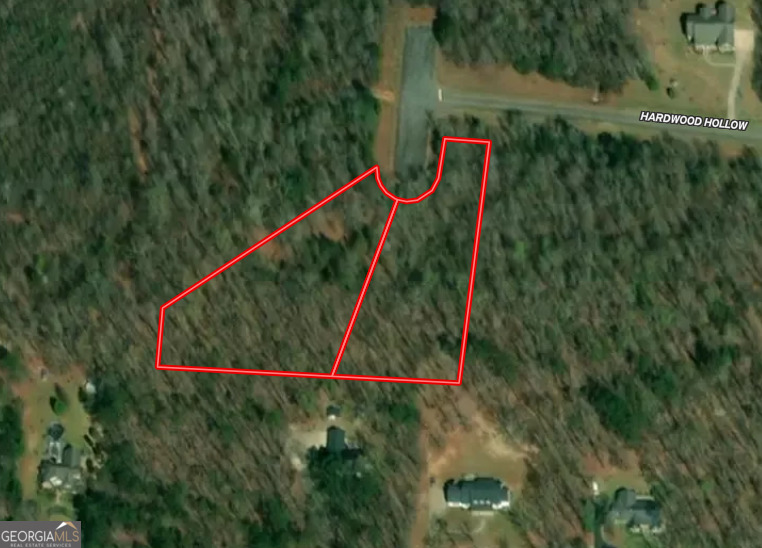 331 Hardwood Hollow Property Photo 7