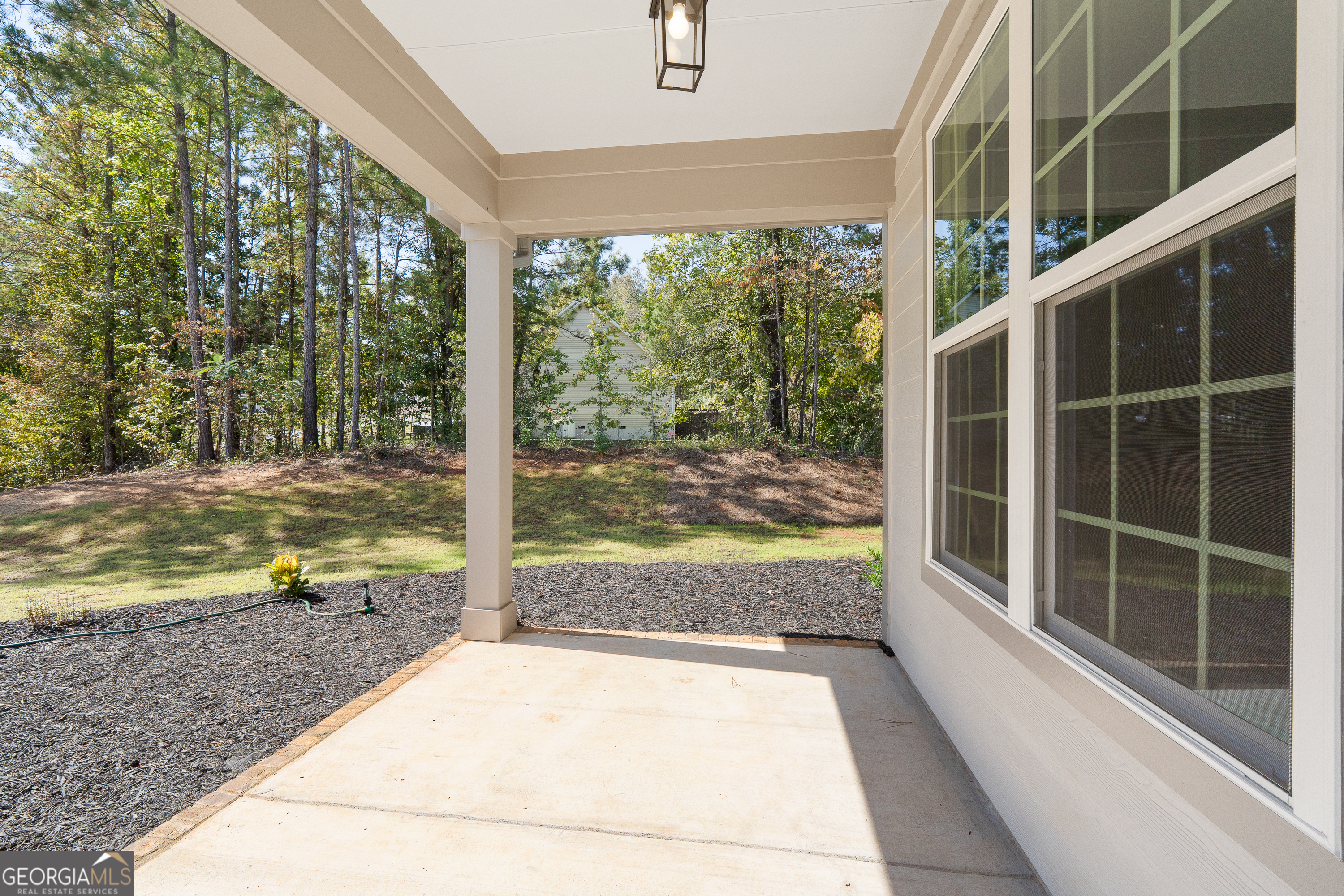 4477 Rivercliff Way Property Photo 6