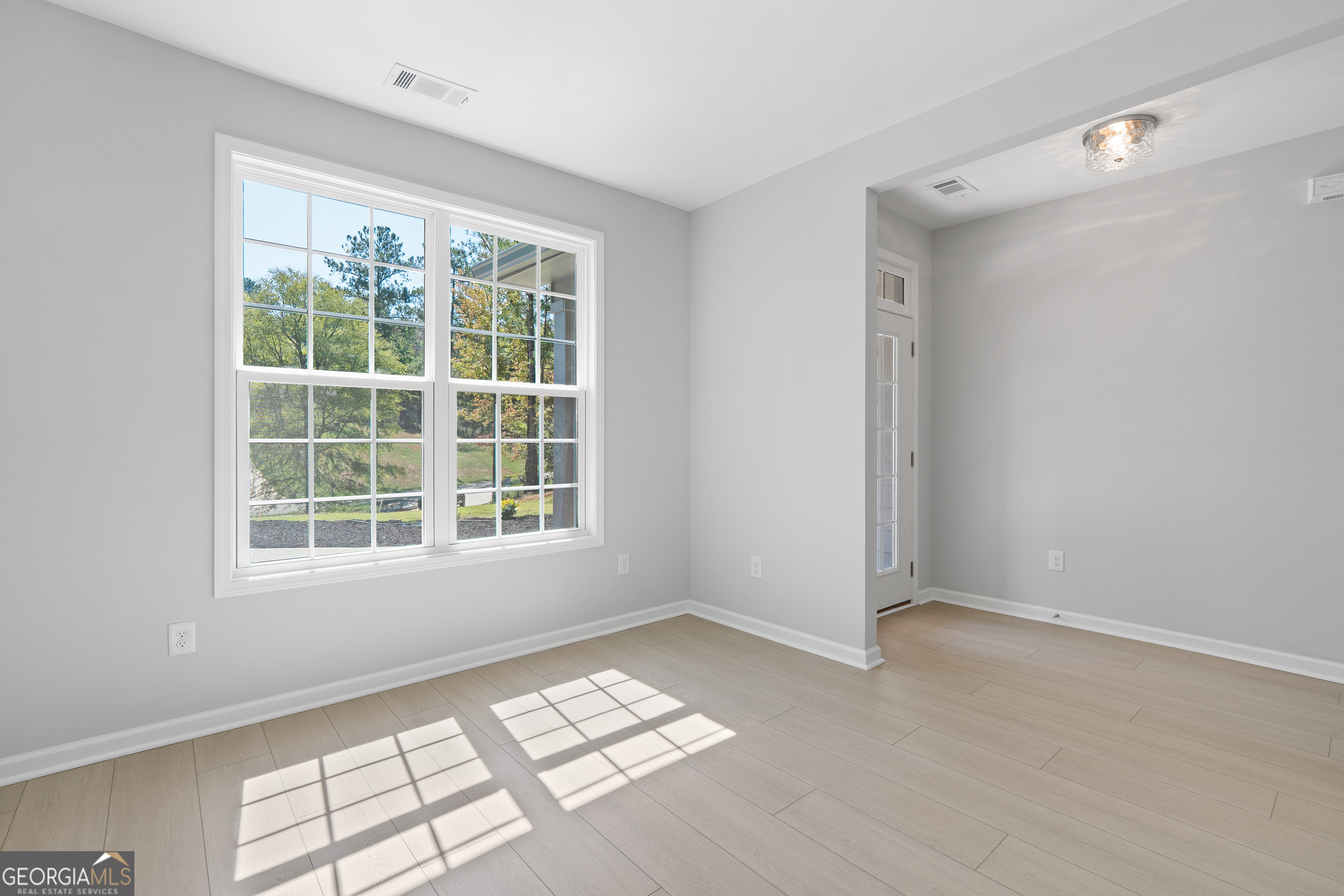 4477 Rivercliff Way Property Photo 13