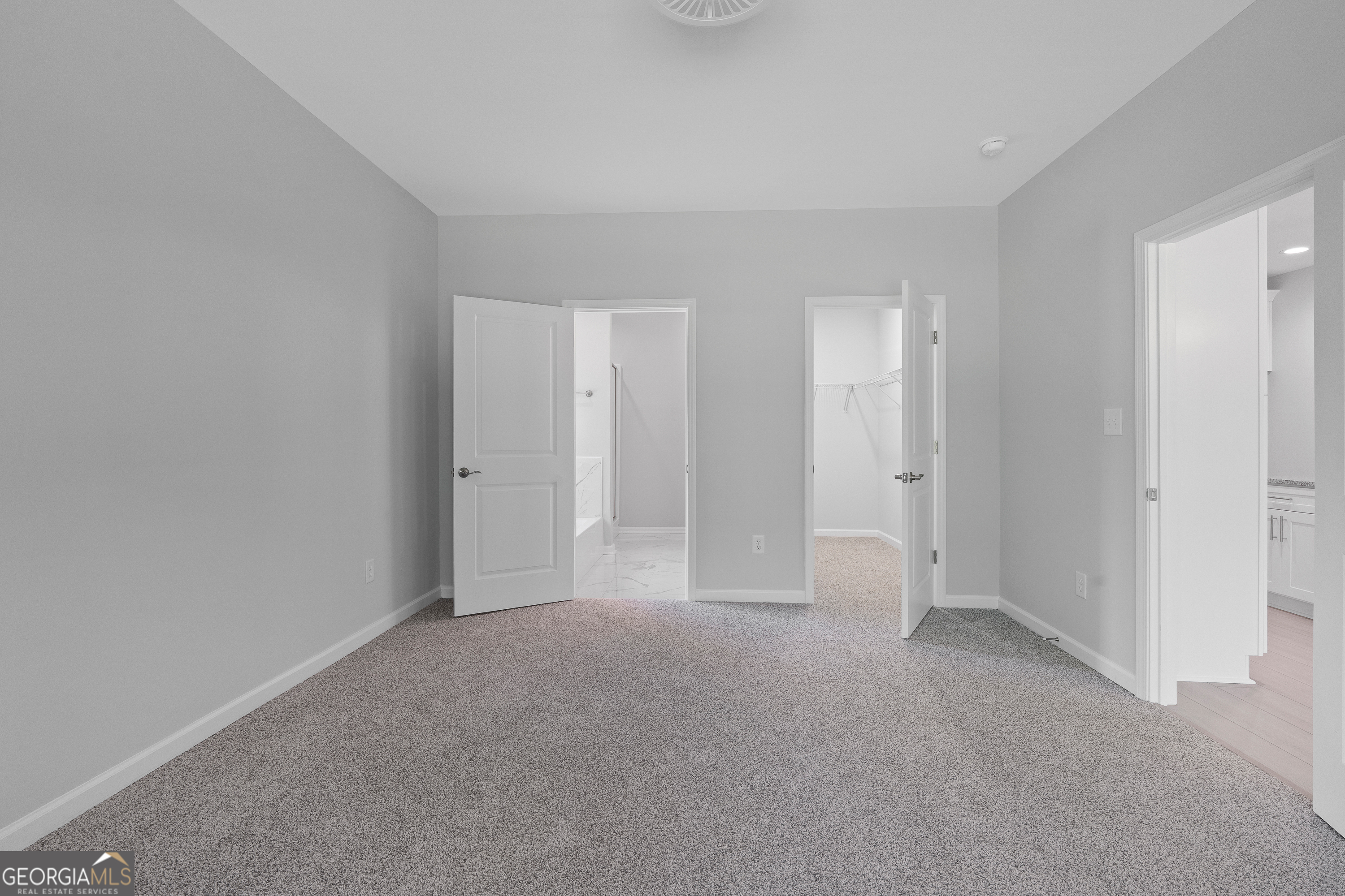4477 Rivercliff Way Property Photo 31