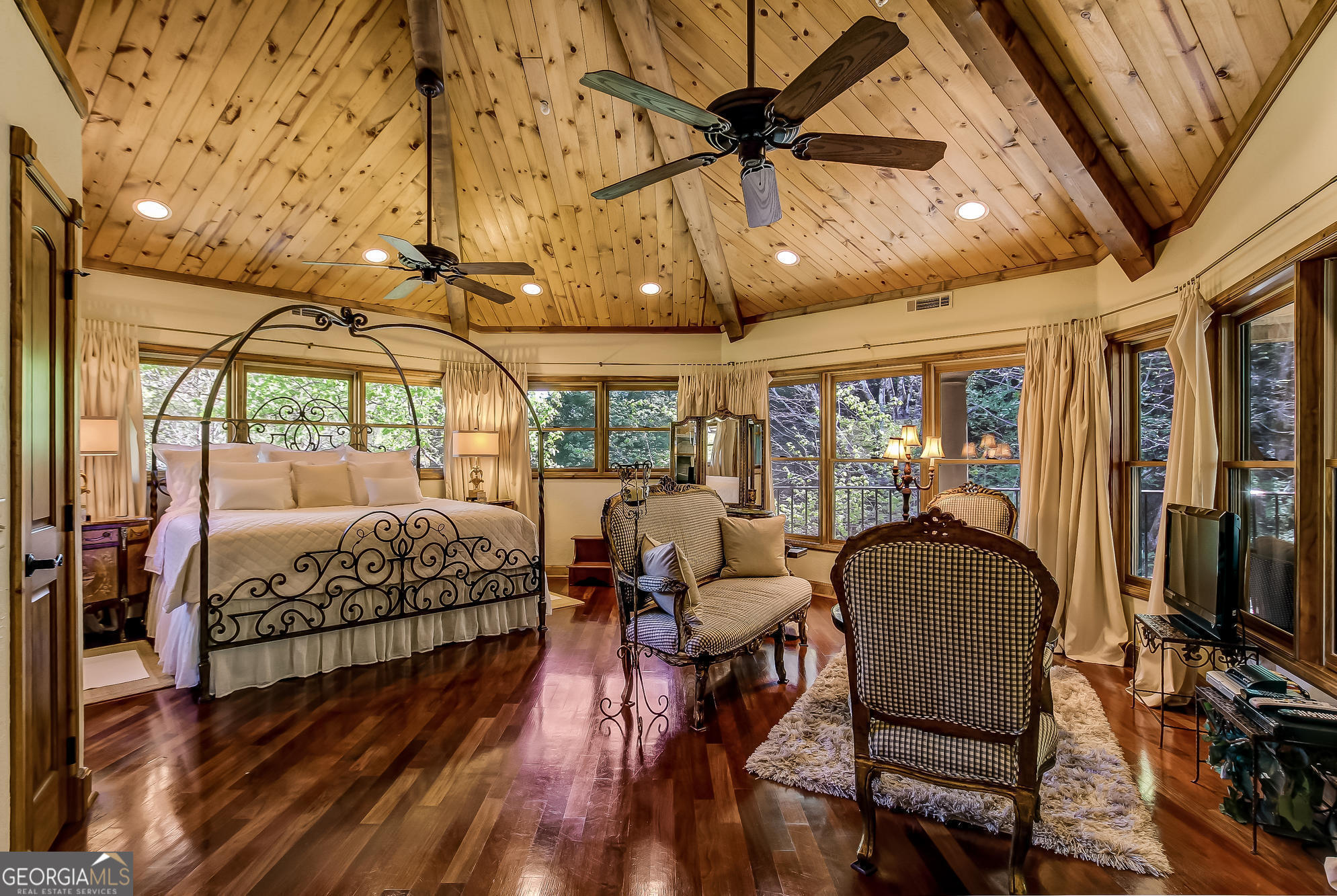 1760 Rickman Airfield Road Property Photo 13