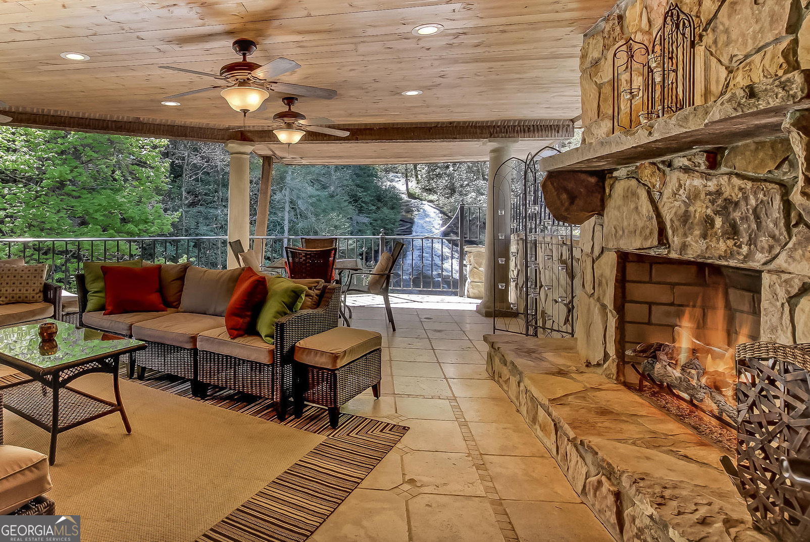 1760 Rickman Airfield Road Property Photo 14