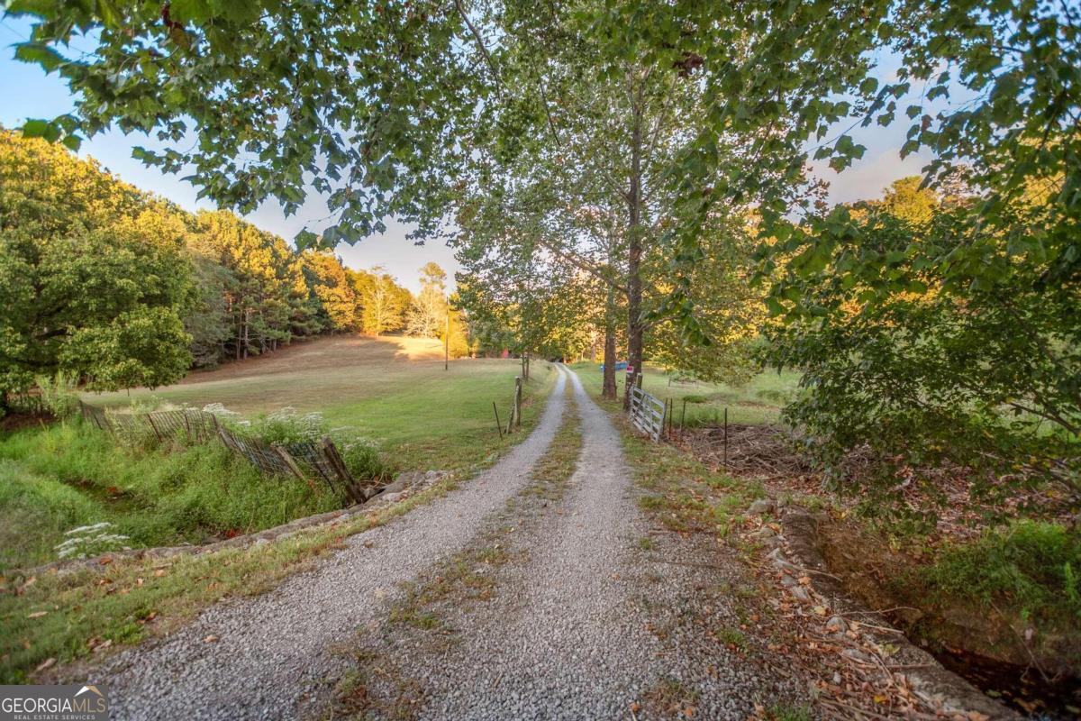 7169 Red Bud Road Ne Property Photo 9
