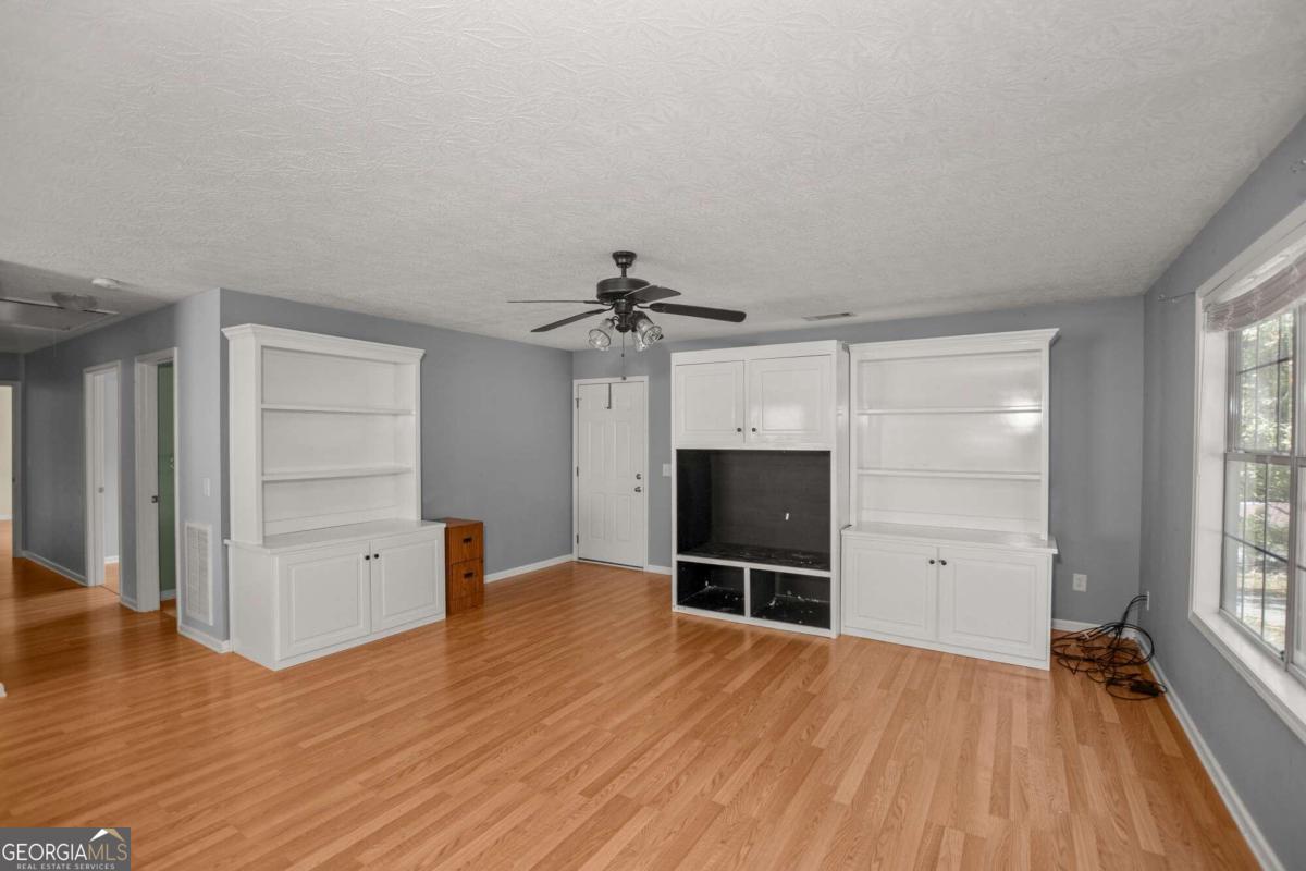 7169 Red Bud Road Ne Property Photo 41