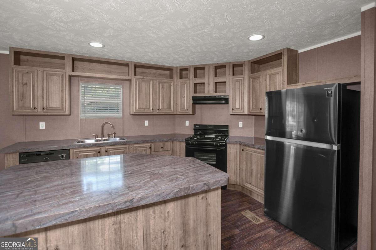 7169 Red Bud Road Ne Property Photo 65