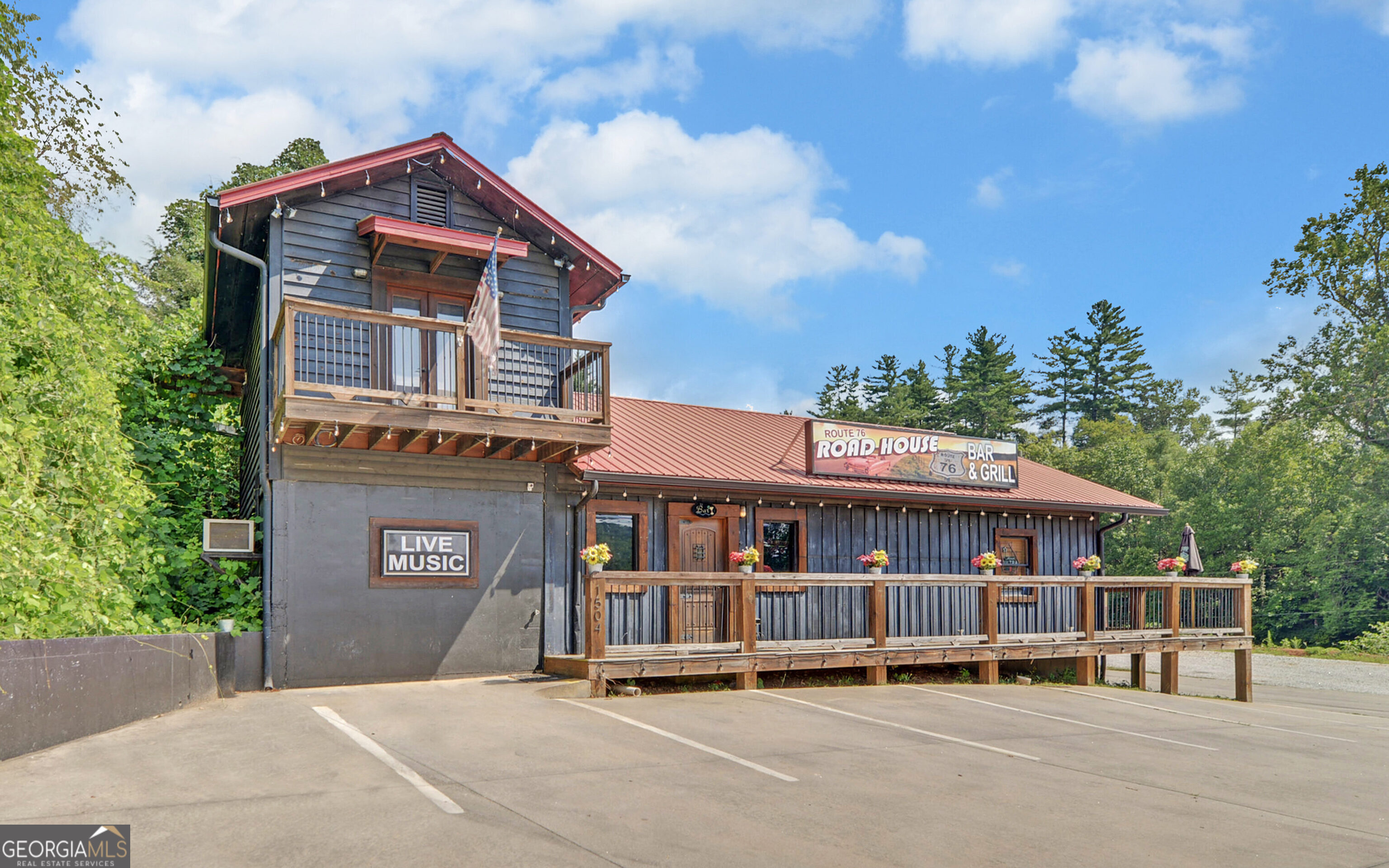 1504 Highway 76 W Property Photo 1