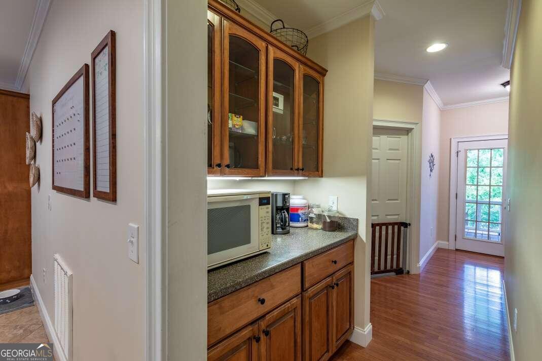1016 Mull Road Property Photo 14
