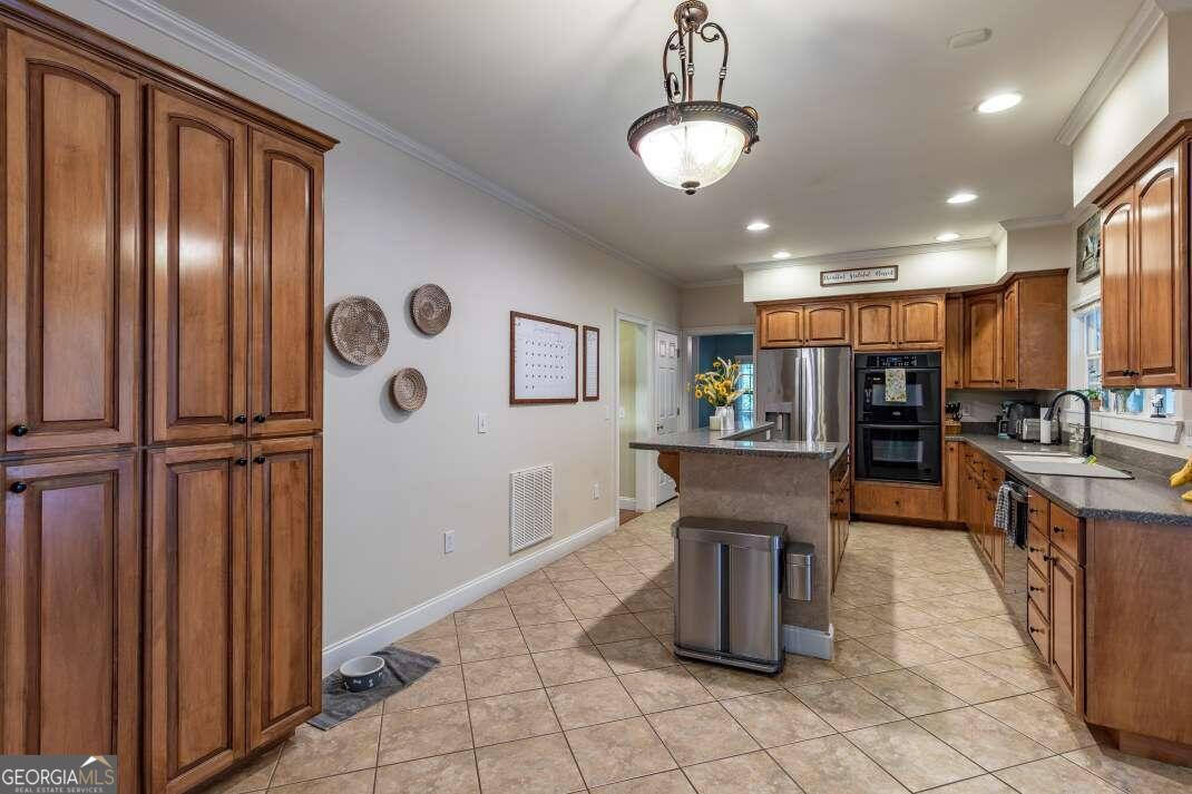 1016 Mull Road Property Photo 16