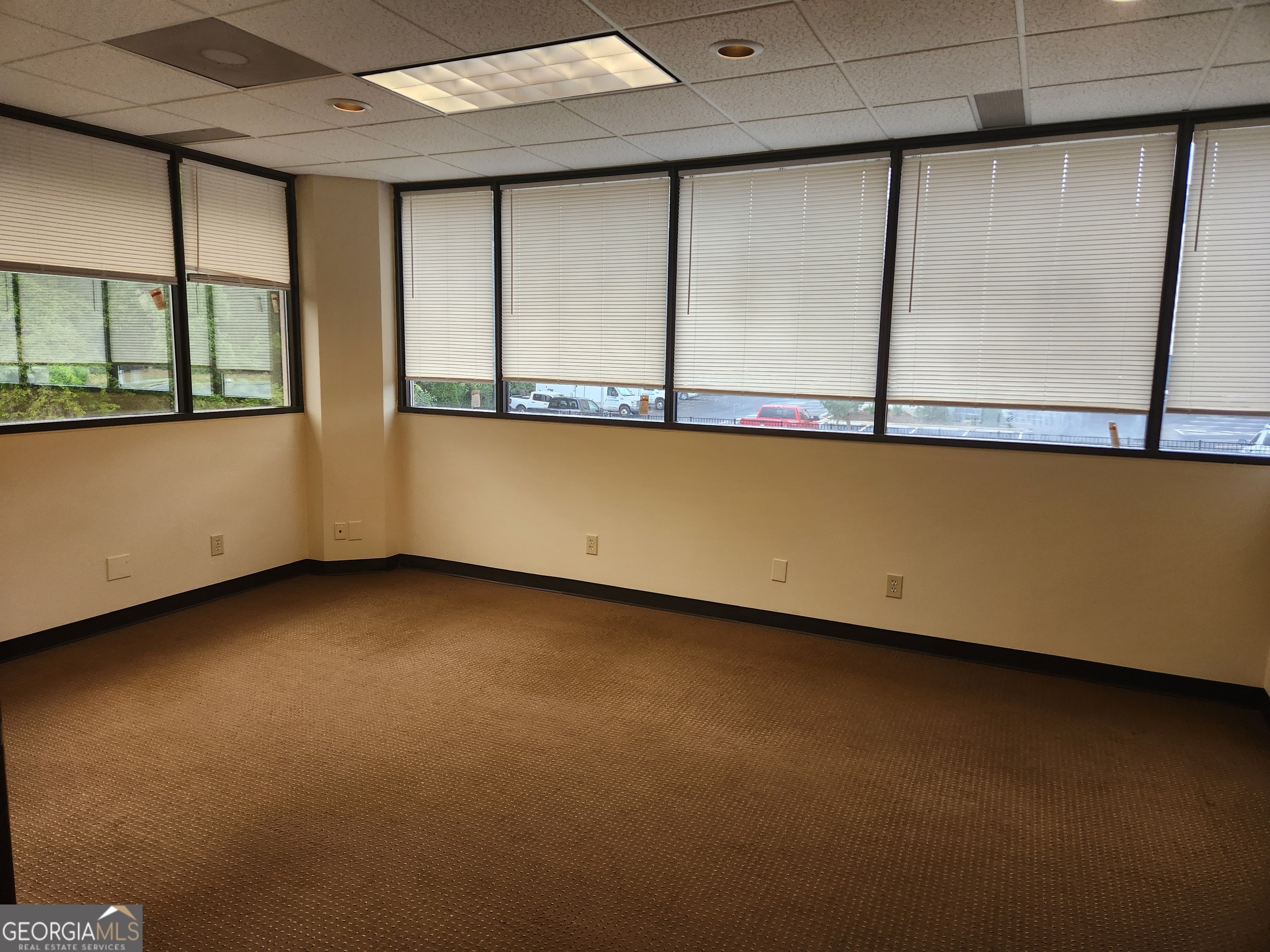 2250 Corporate Plaza Parkway Se Property Photo 3