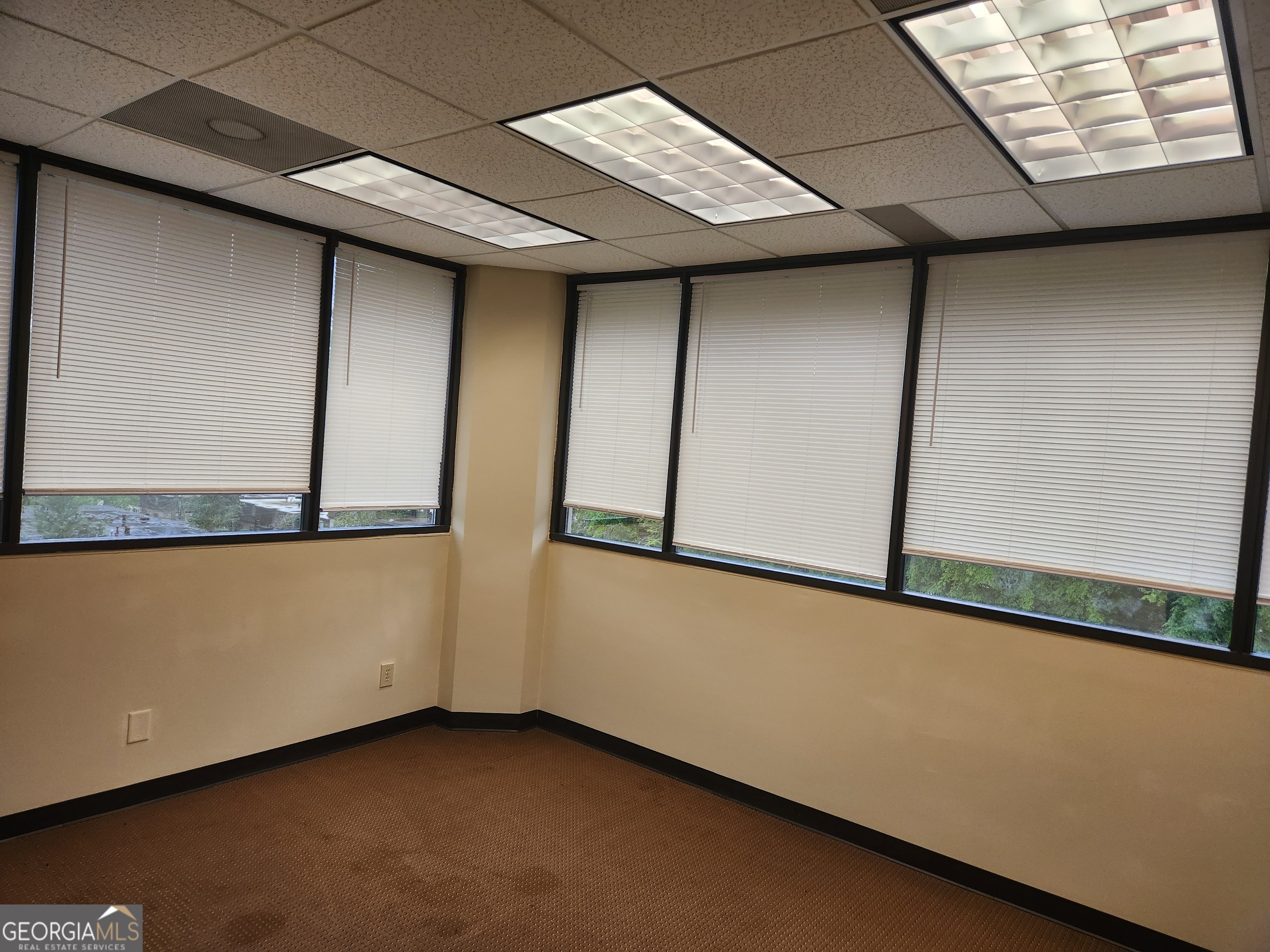2250 Corporate Plaza Parkway Se Property Photo 4